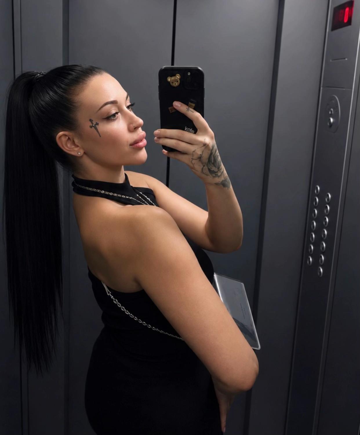@.black._.panther69