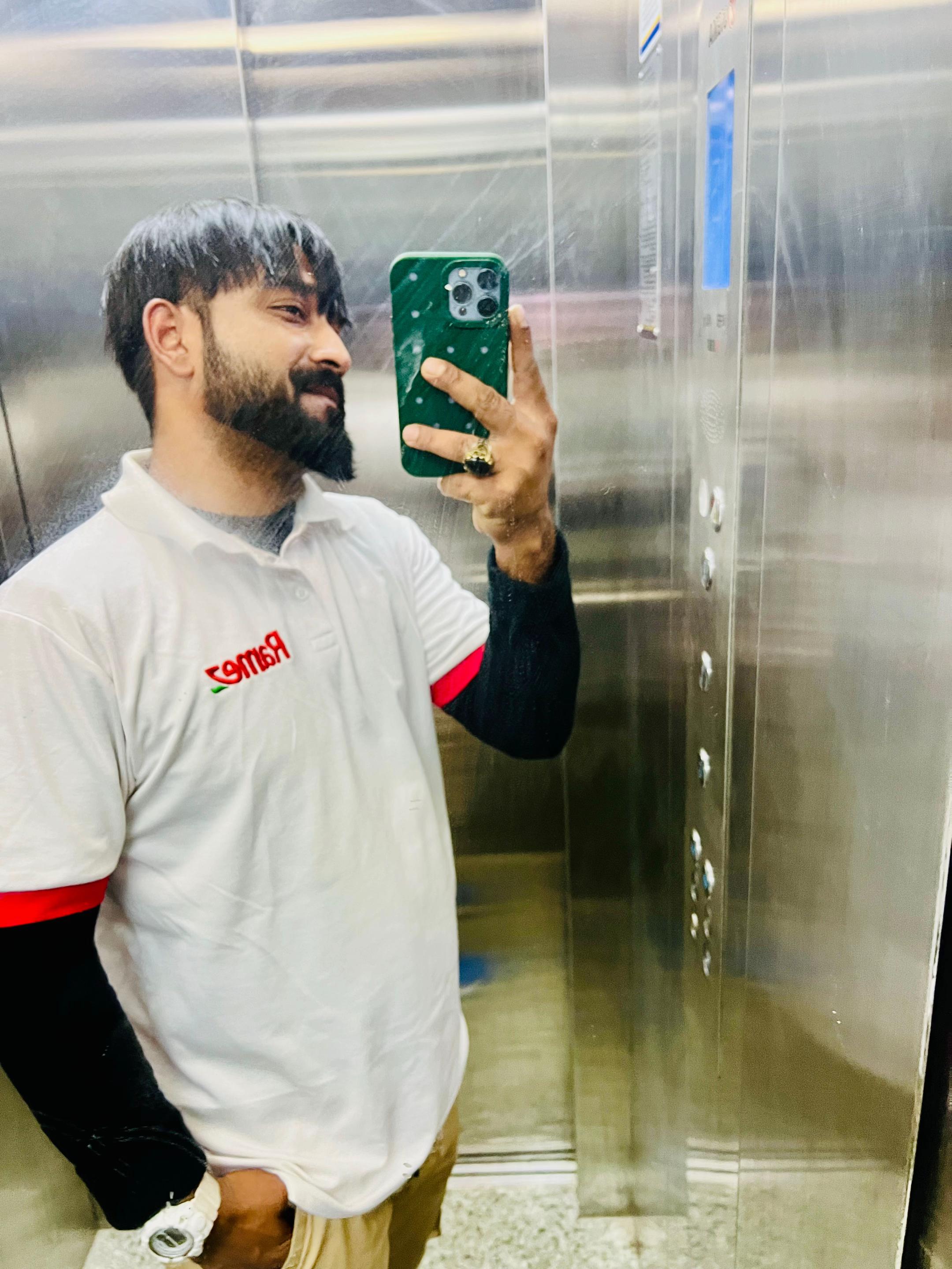 @Alif AB🖤