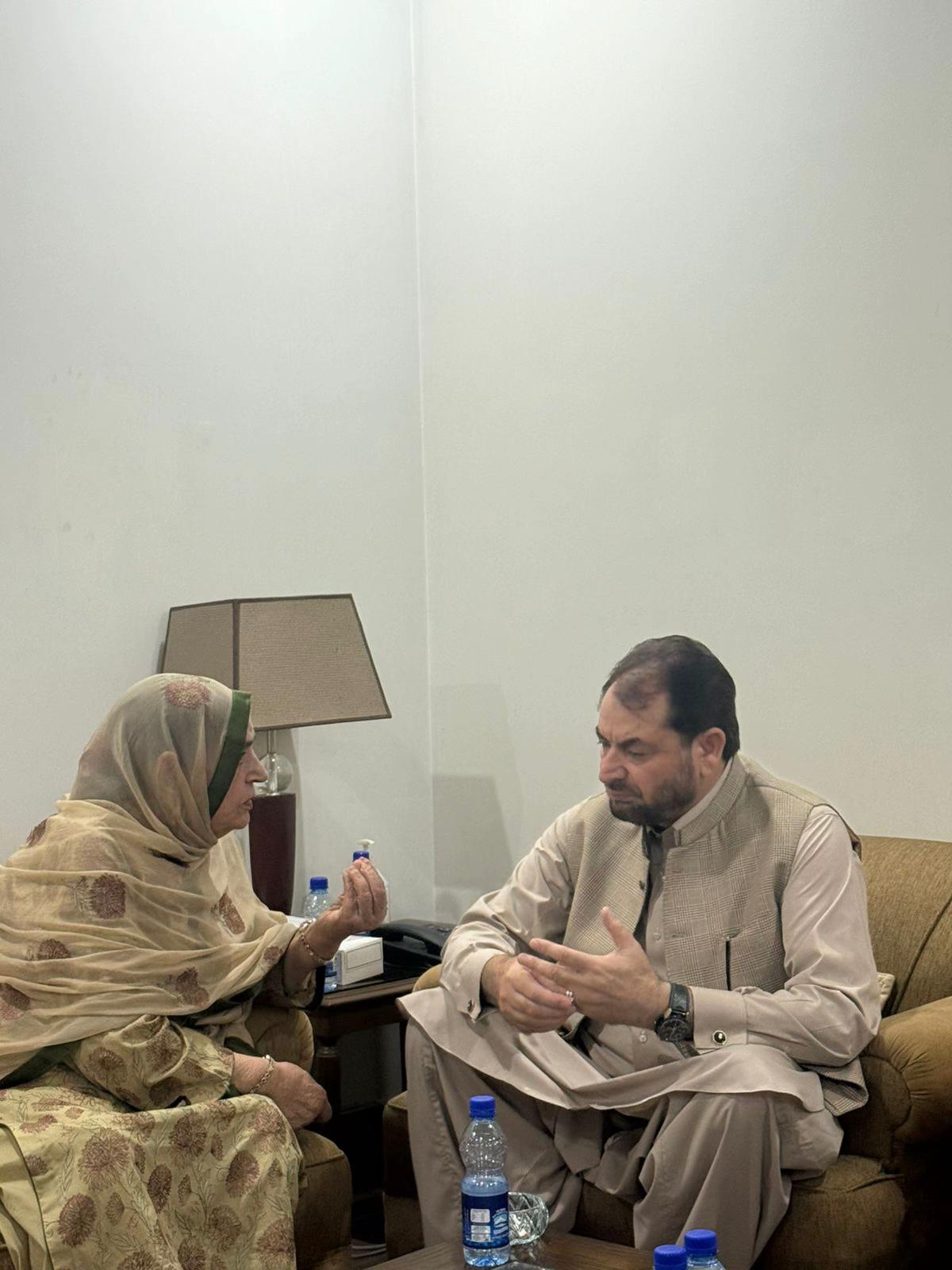 @Iqbal Afridi