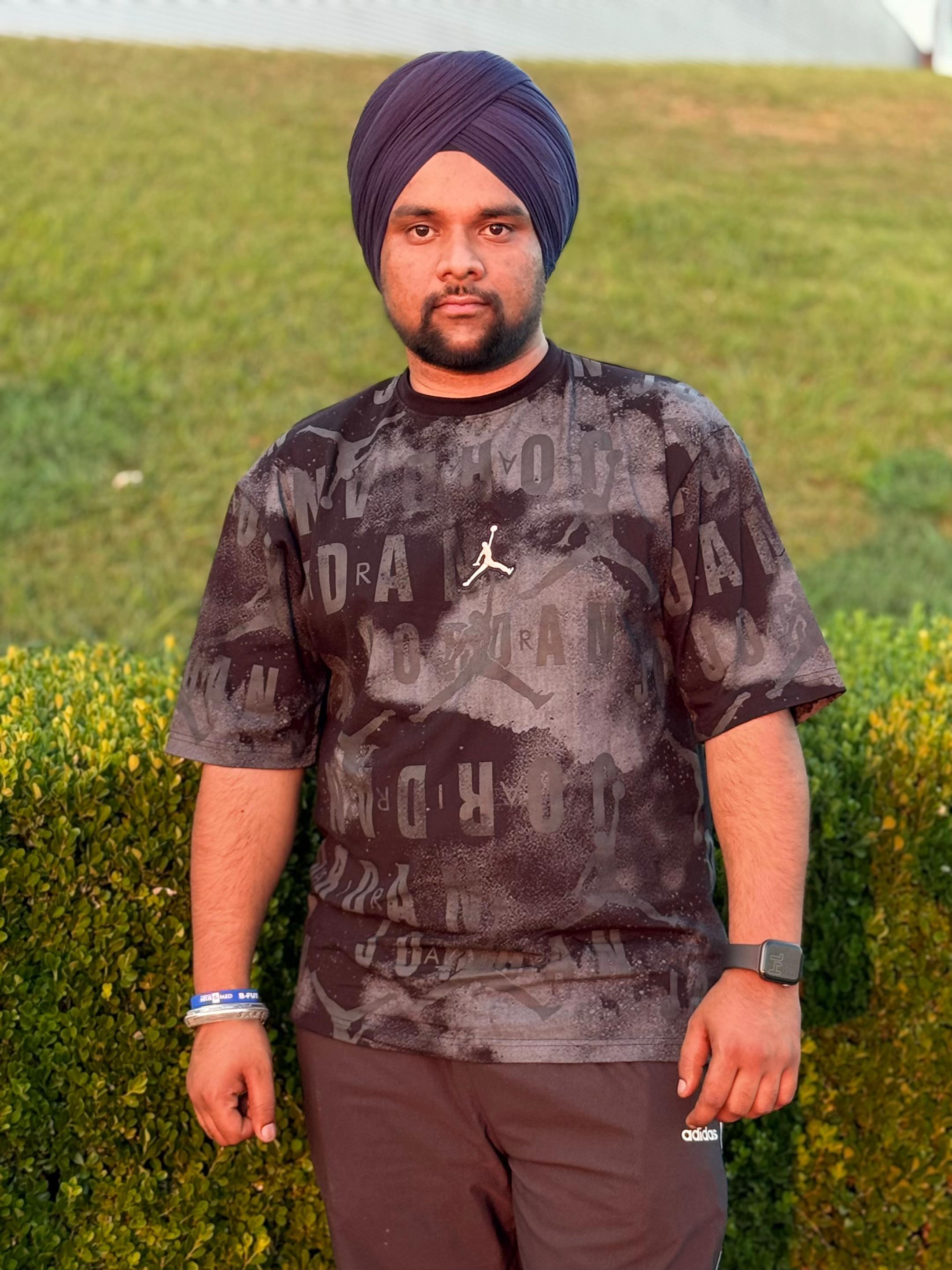 @saneh dhindsa🇨🇦🇺🇸