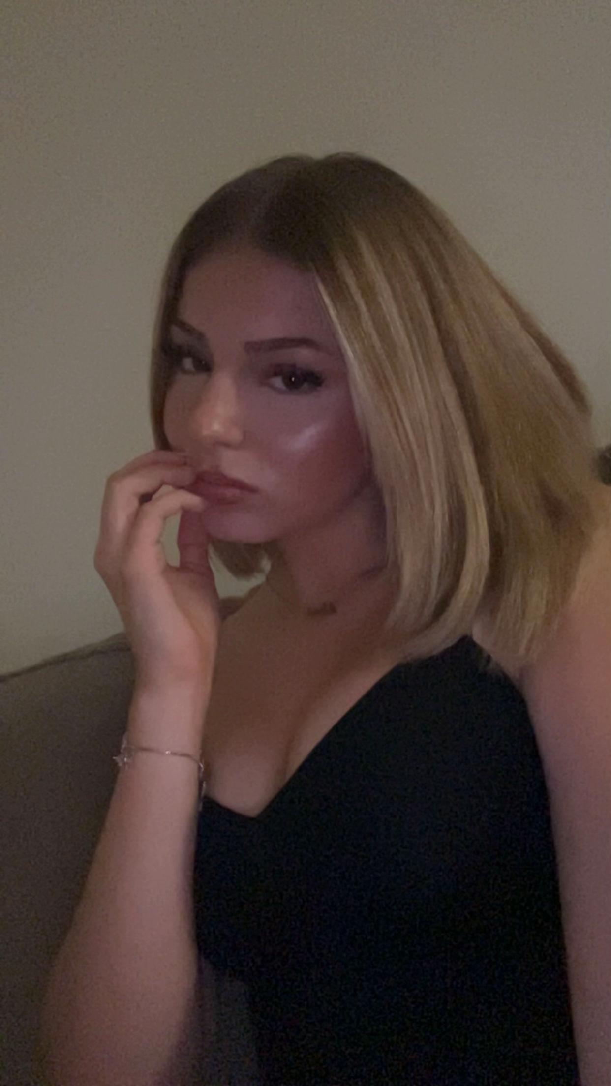 @𝒶