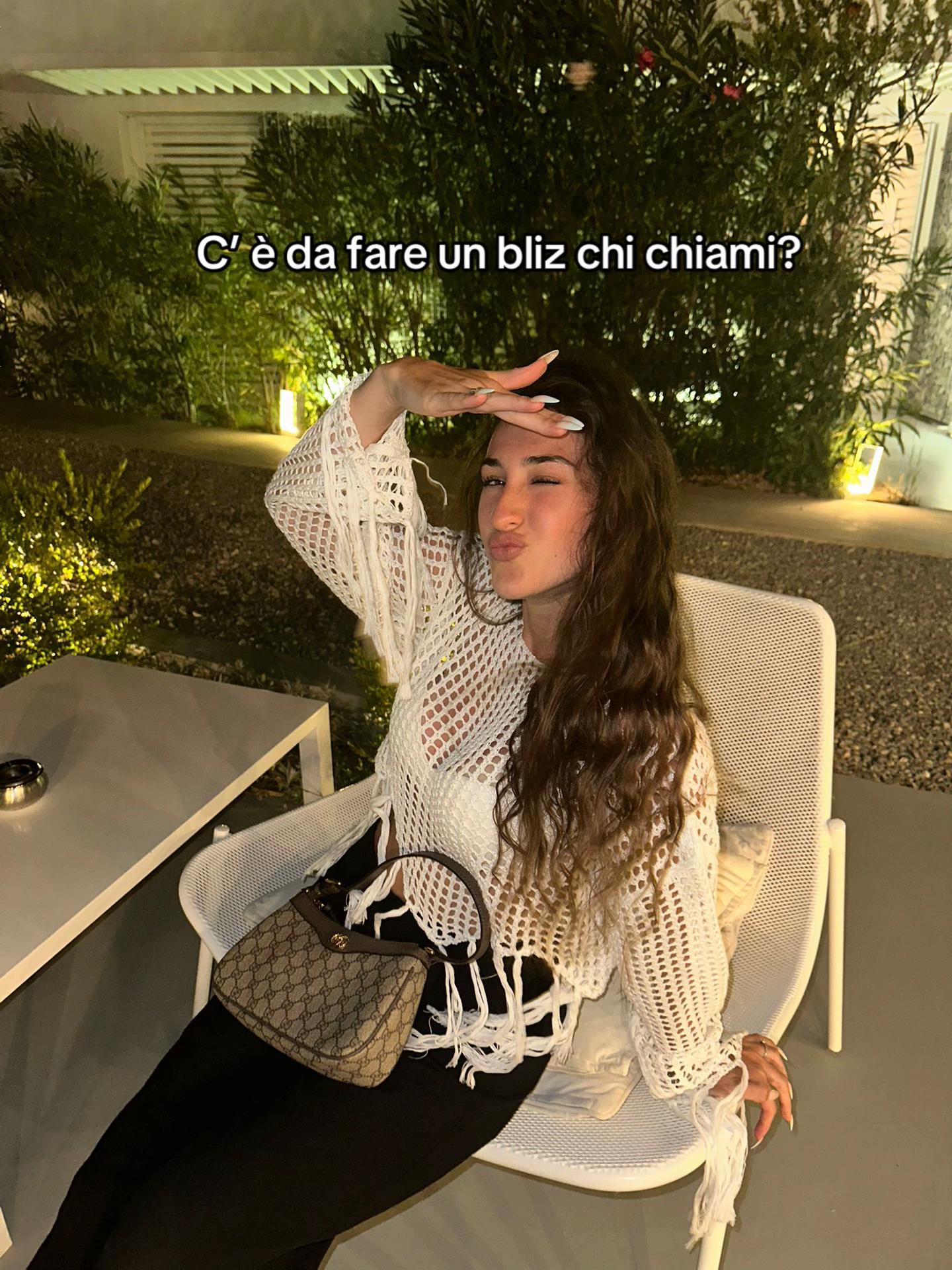 @carola
