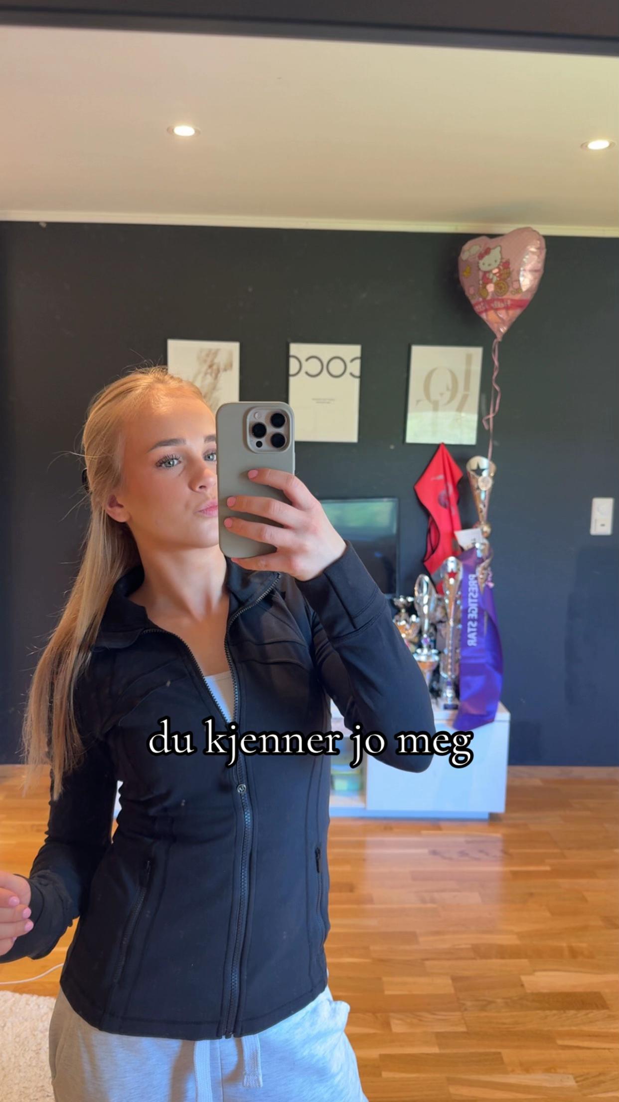 @anniken_hst