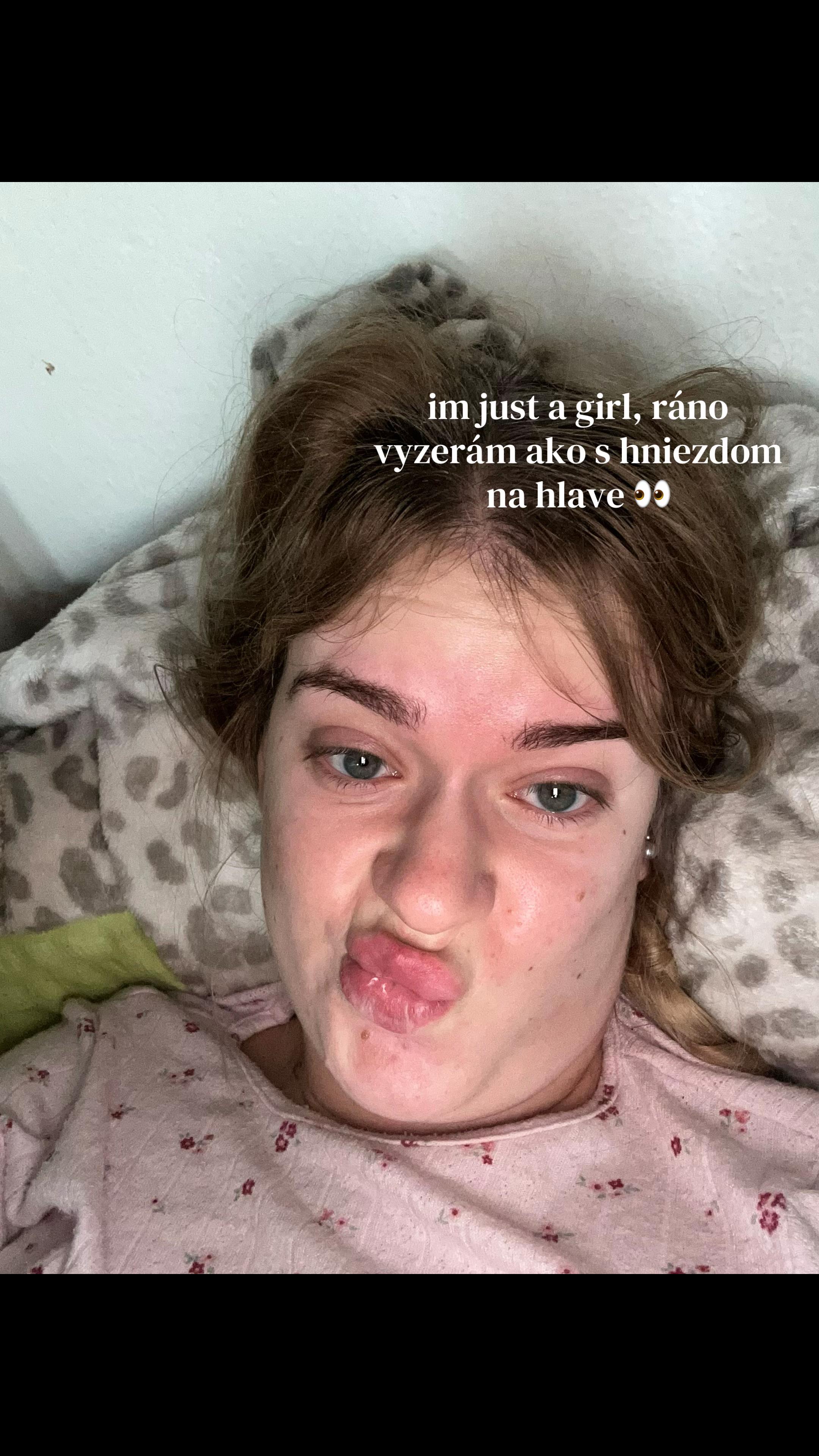 @Džulia🐒