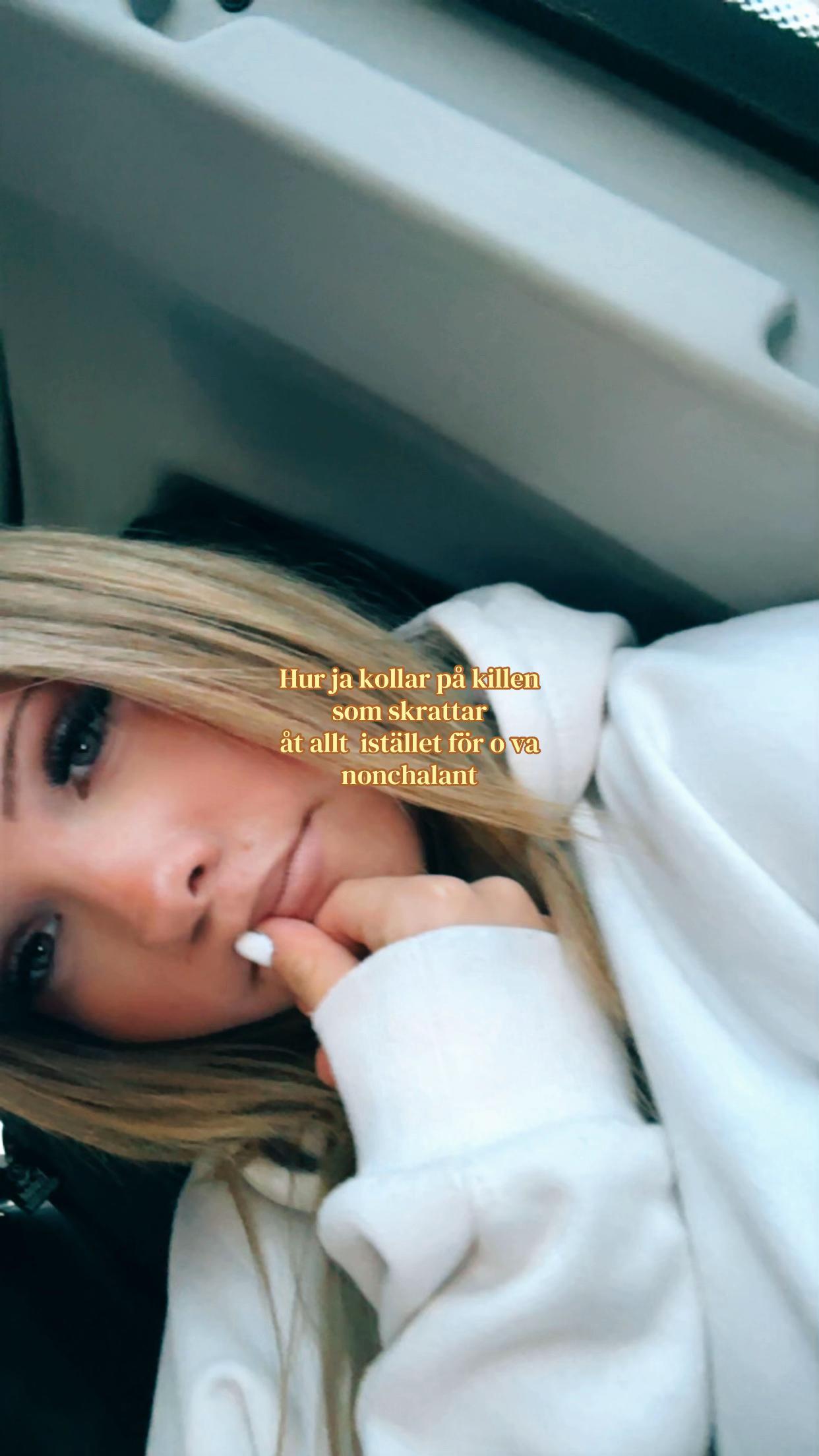 @ℳ🍾