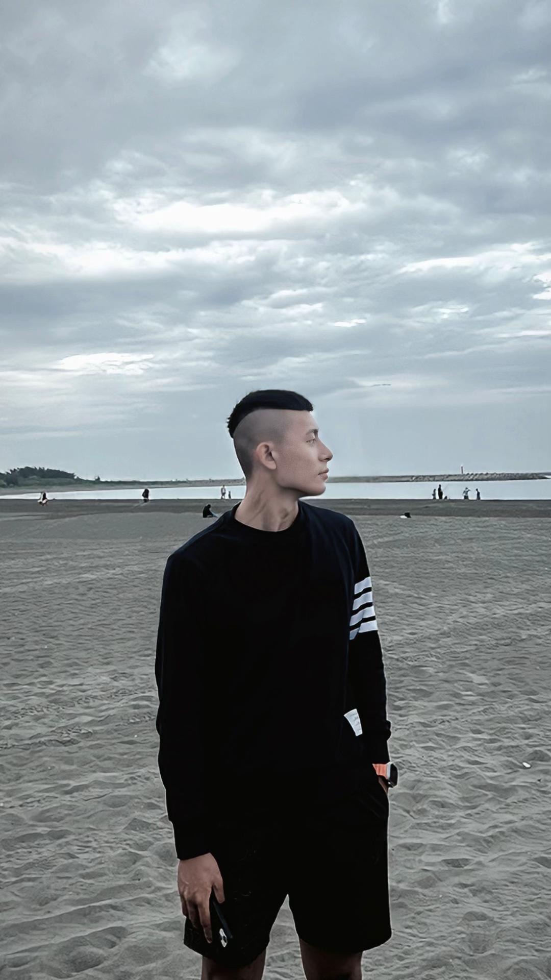 @陳浩南.