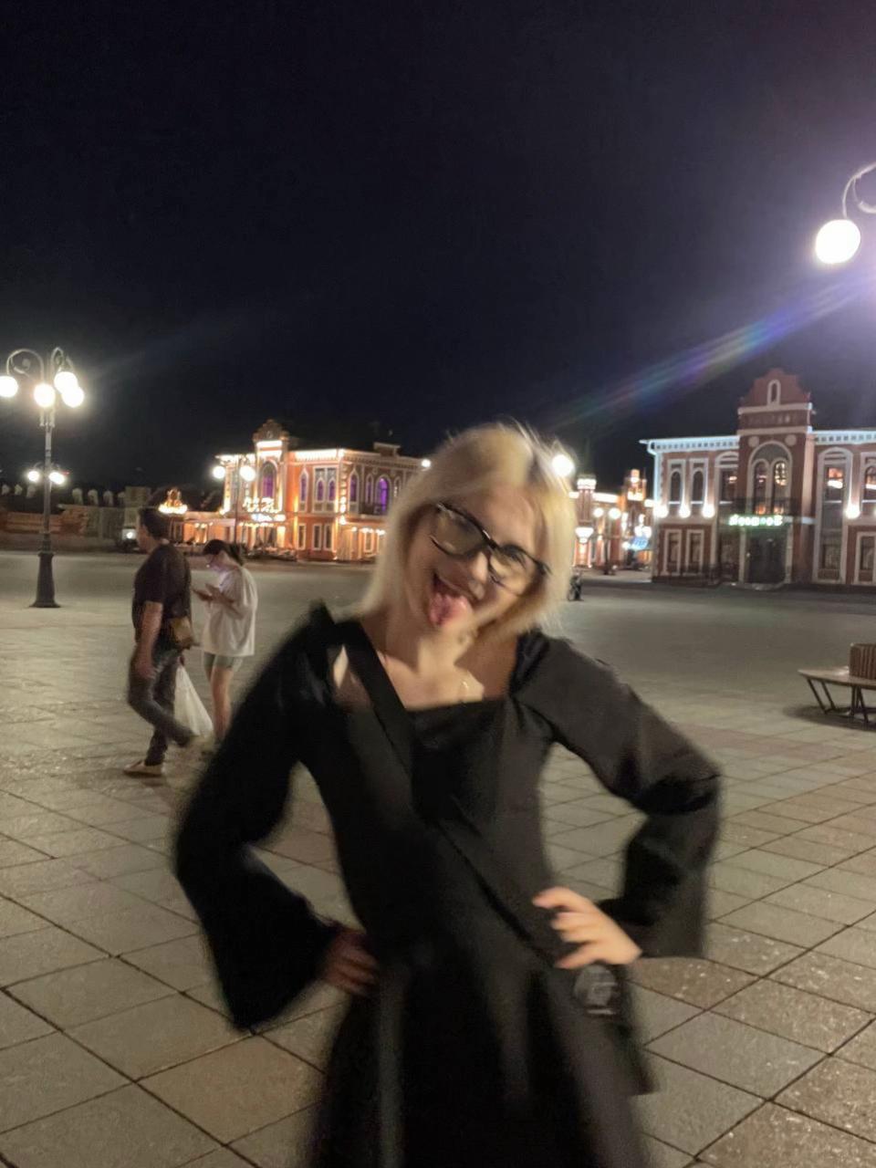 @★