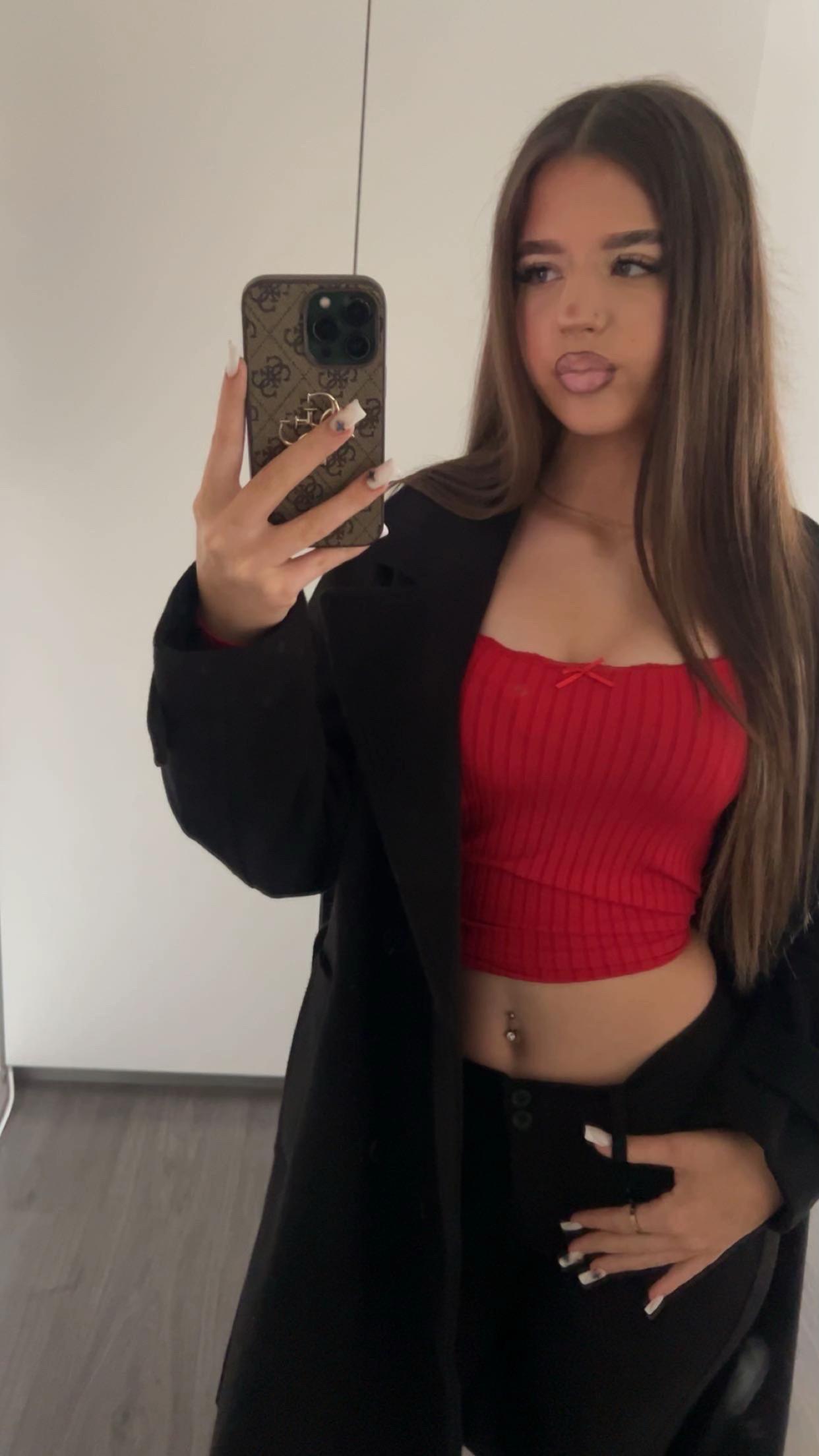 @𝒮