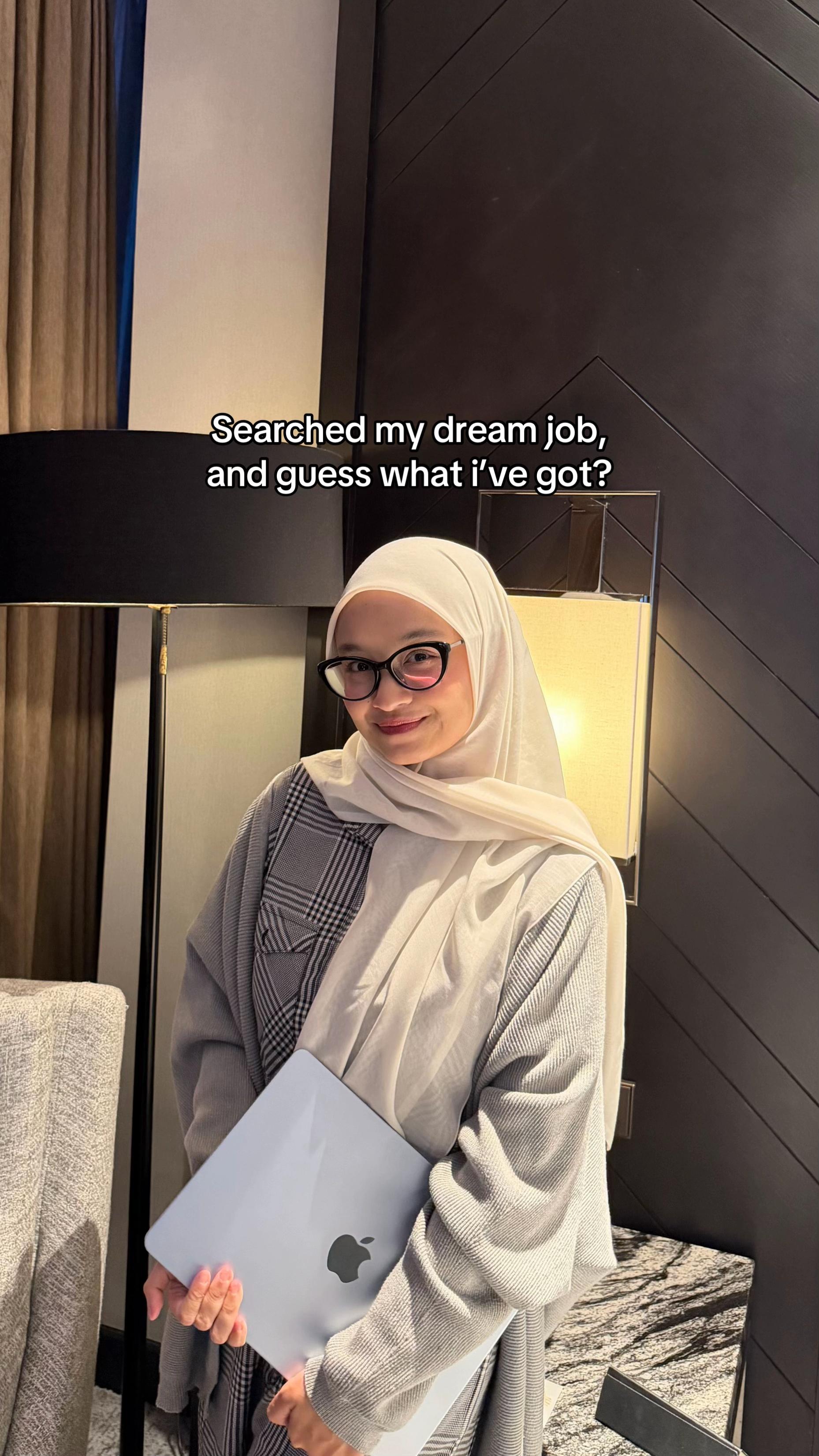 @Shofina | Kerja dari Rumah