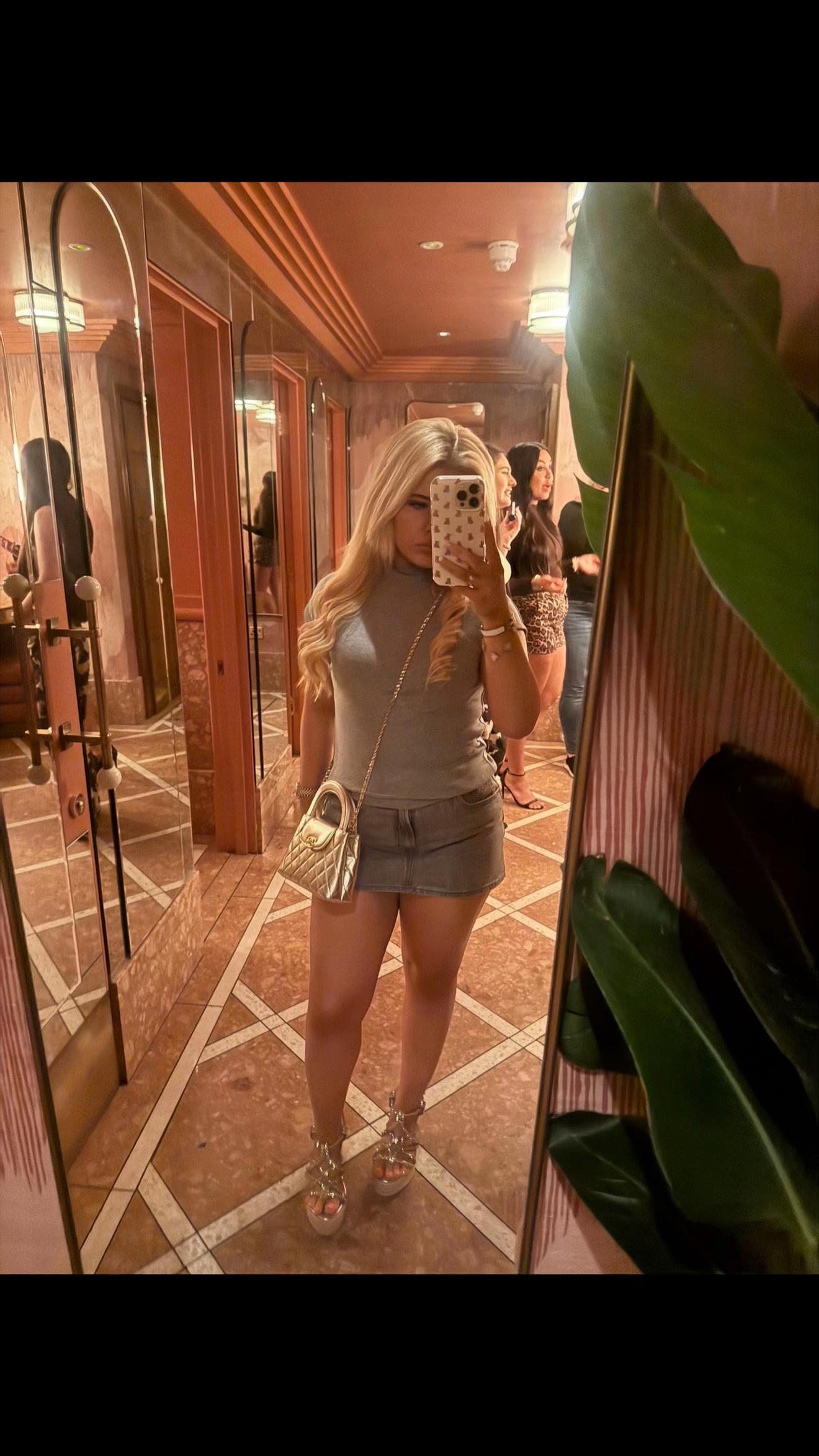 @hallejox