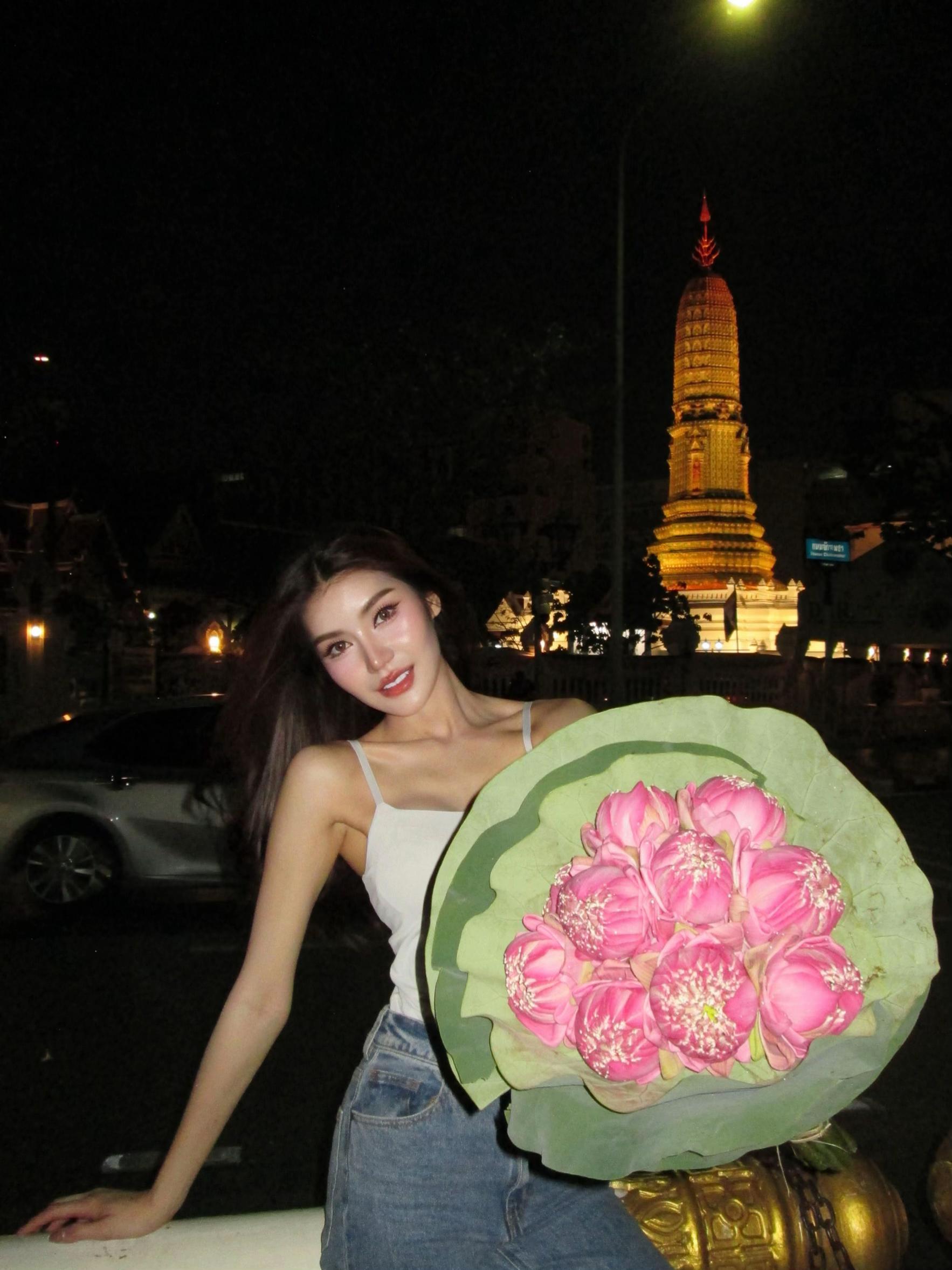 @บบ