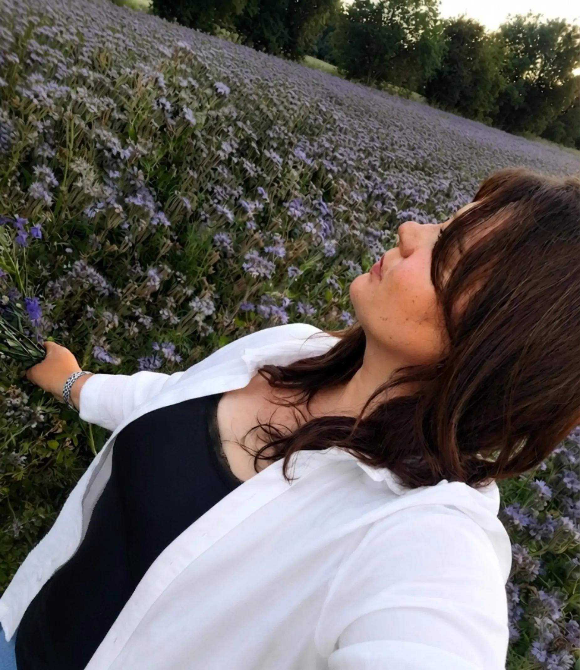@𝙄𝑹𝑰𝘚H͎🅰︎🌸