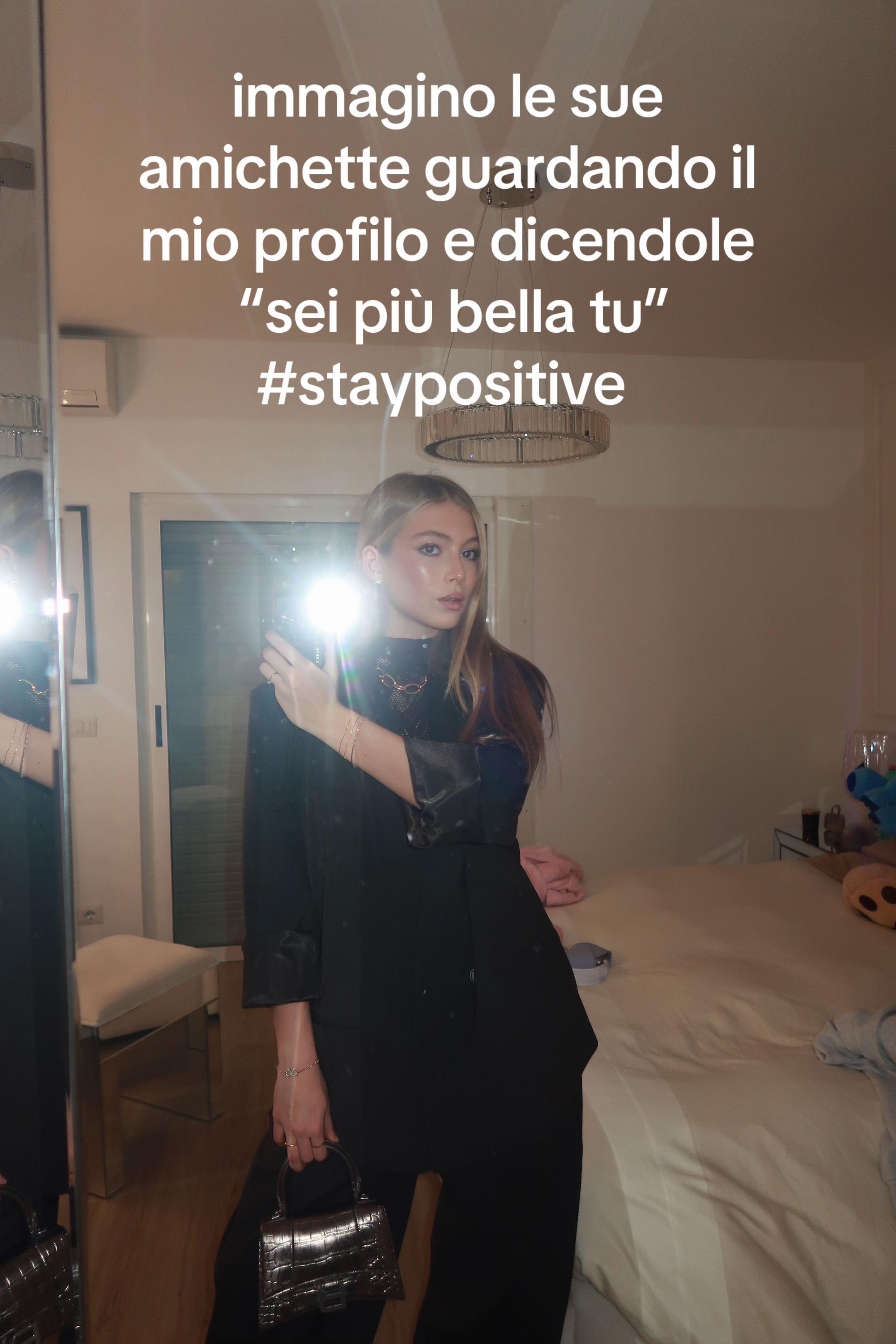 @soficauccii