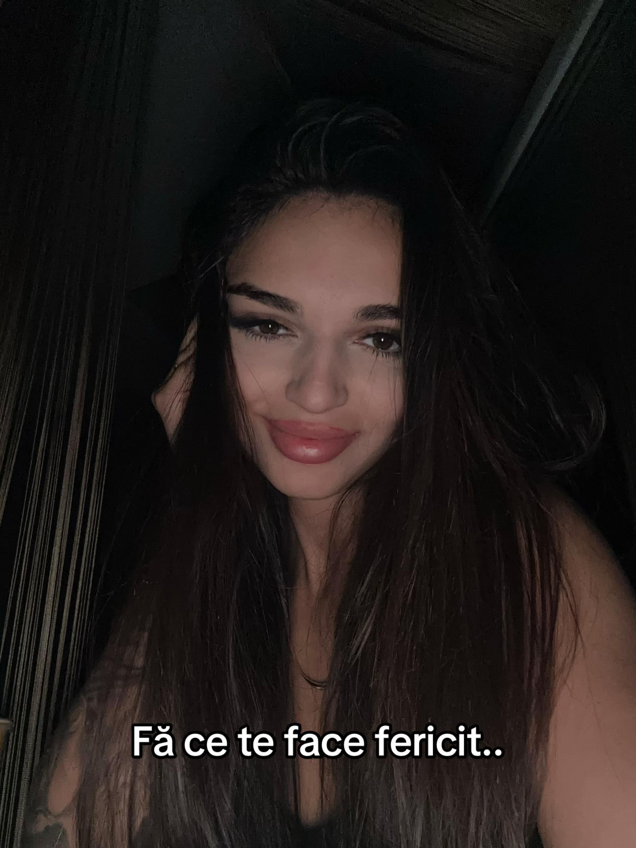 @anne_mrn