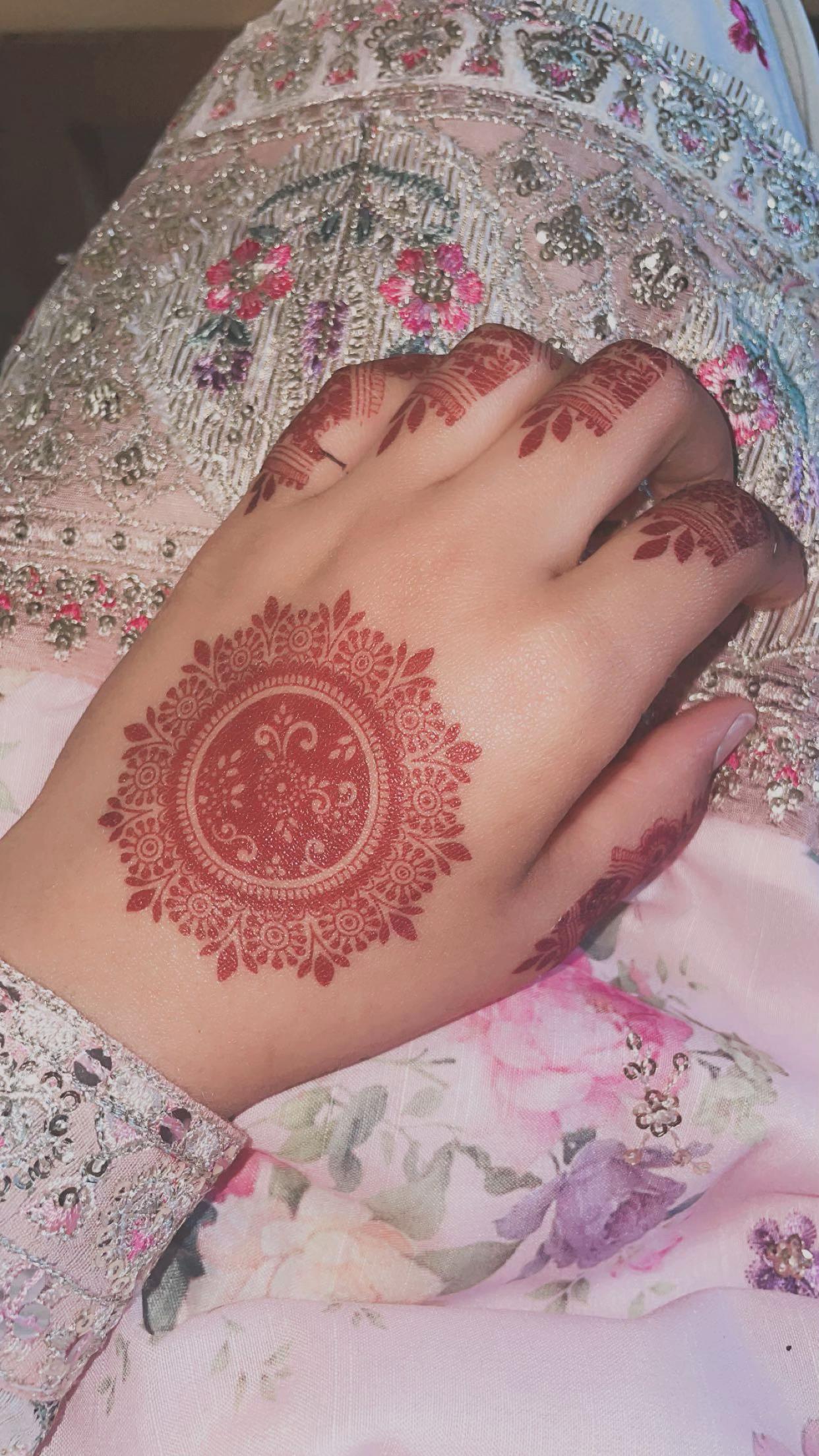 @نور🖤