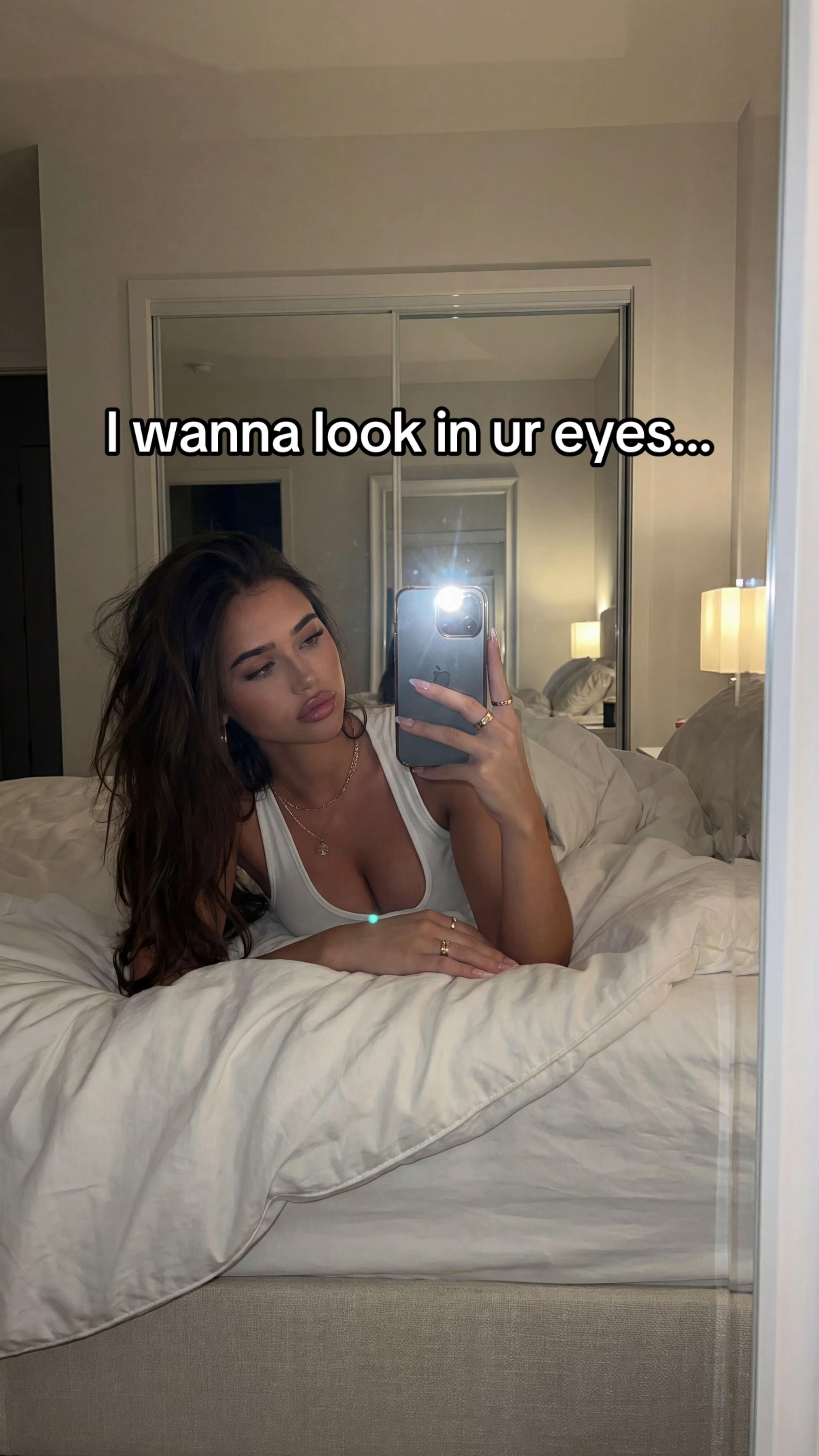 @Liviavale