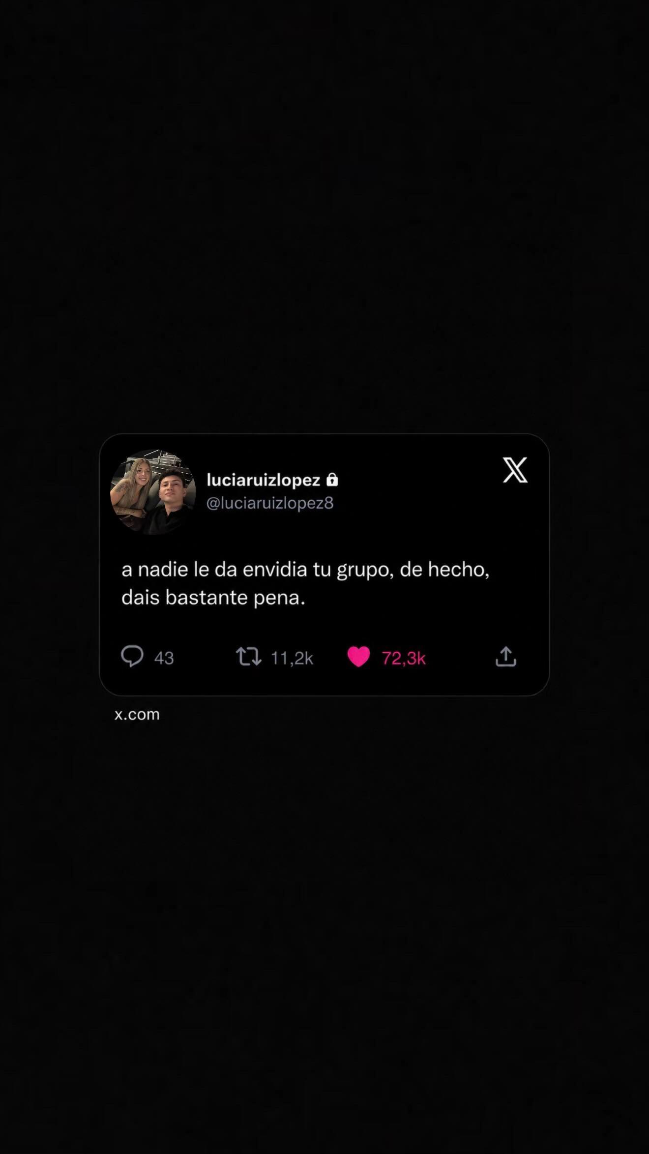 @LUC&Iacute;A