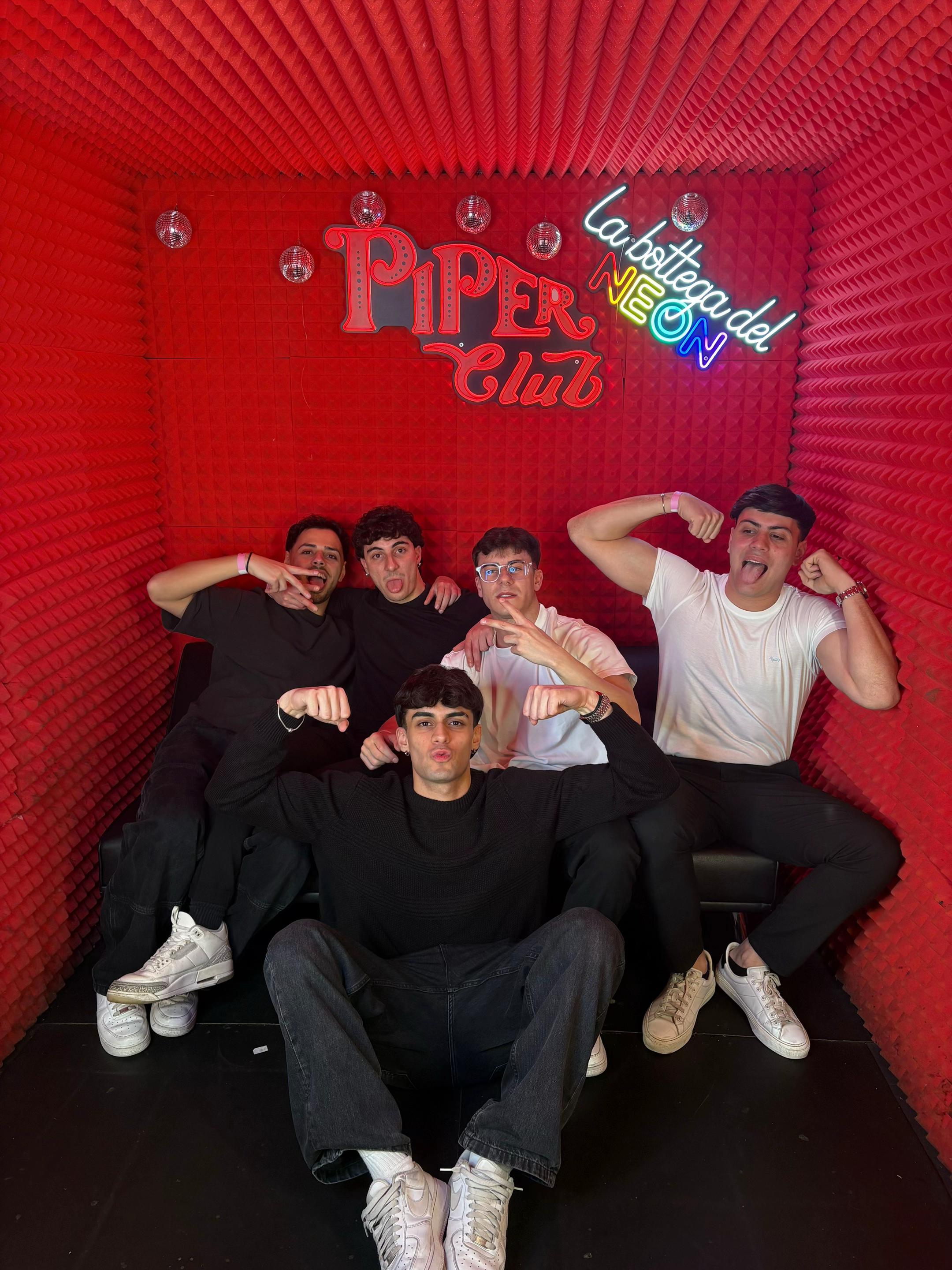 @Piperclubromaofficial