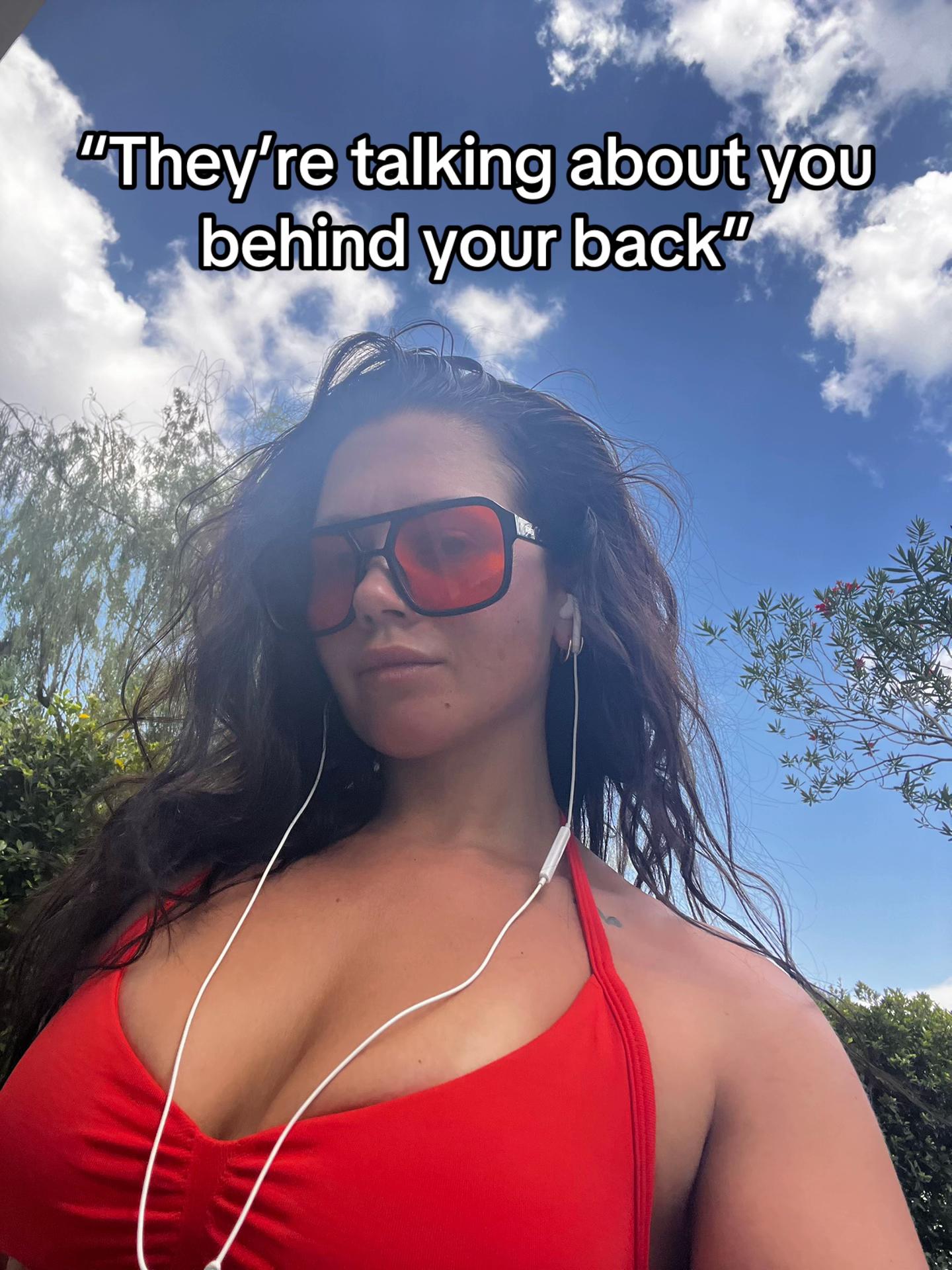 @Sophia