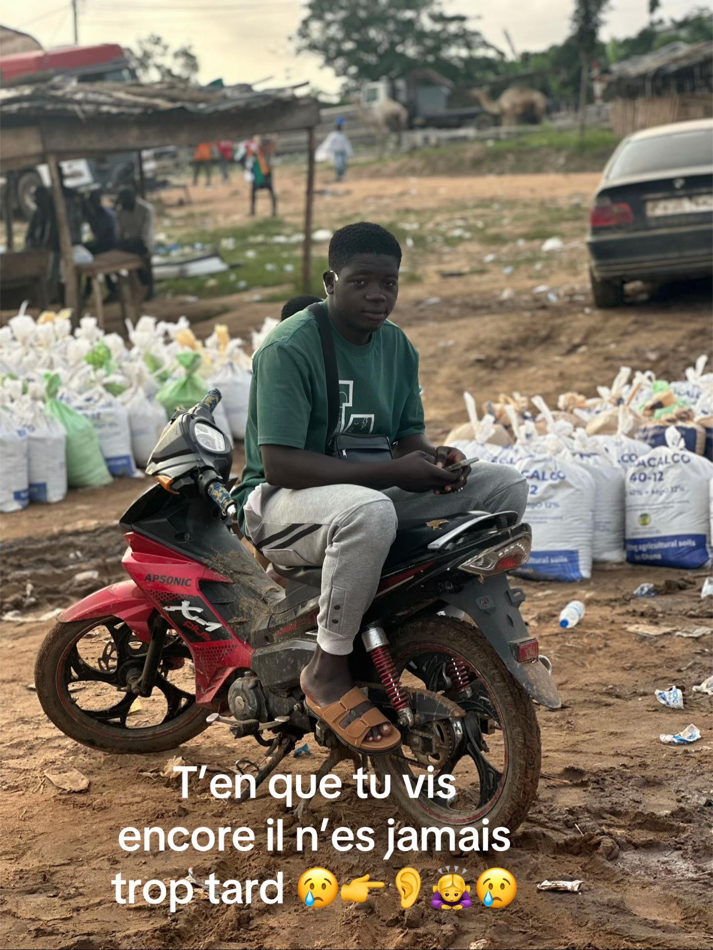 @Loukakou