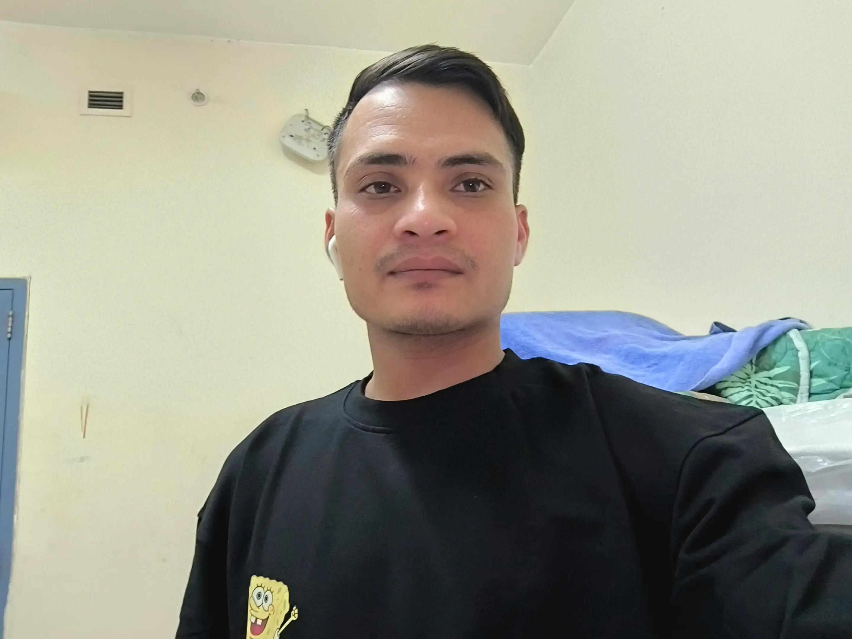 @Mr Guju Guju🇳🇵🇦🇪
