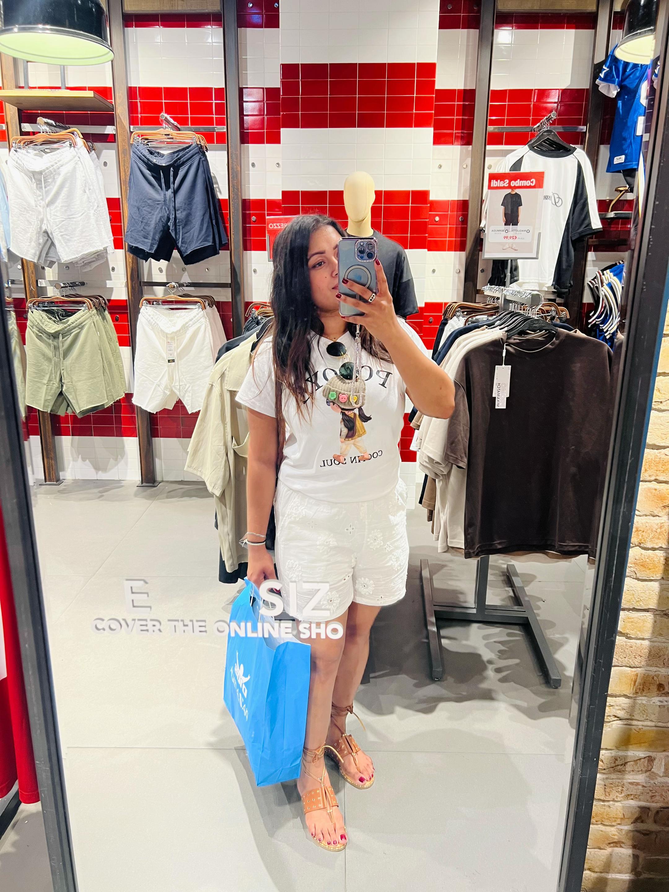 @Tharu weerasinghe 🇱🇰🇮🇹