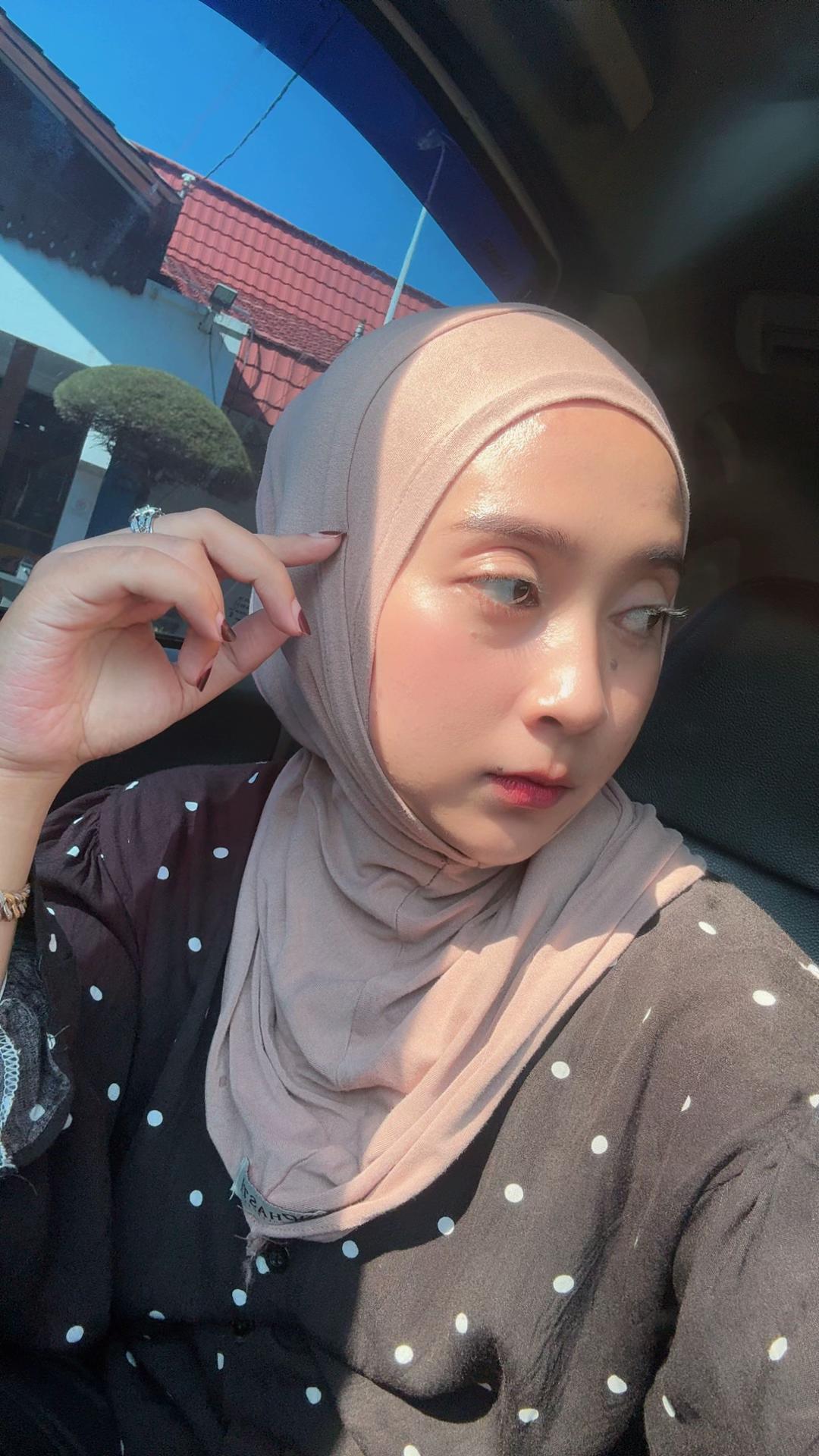 @Anna Jaya Saja