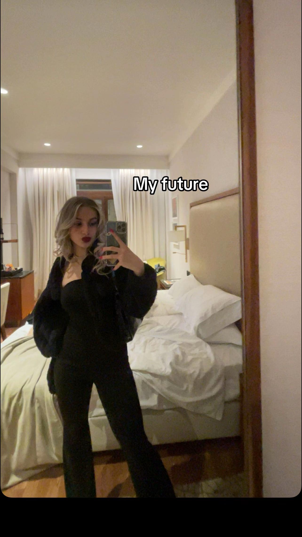 @konstantina