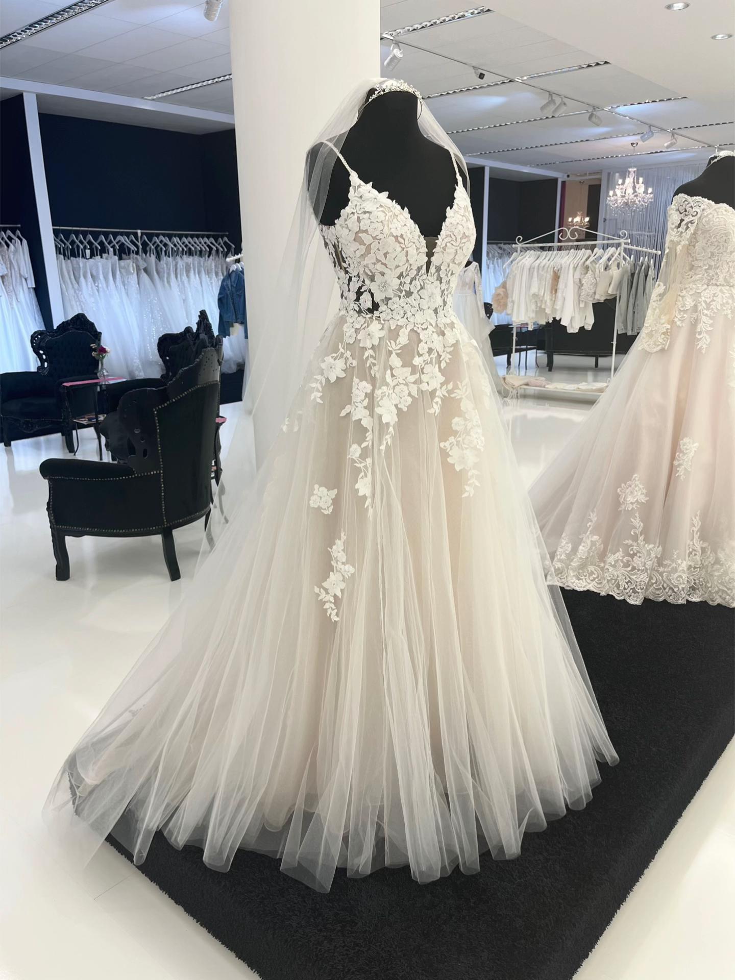 @Magic Moment Brautatelier