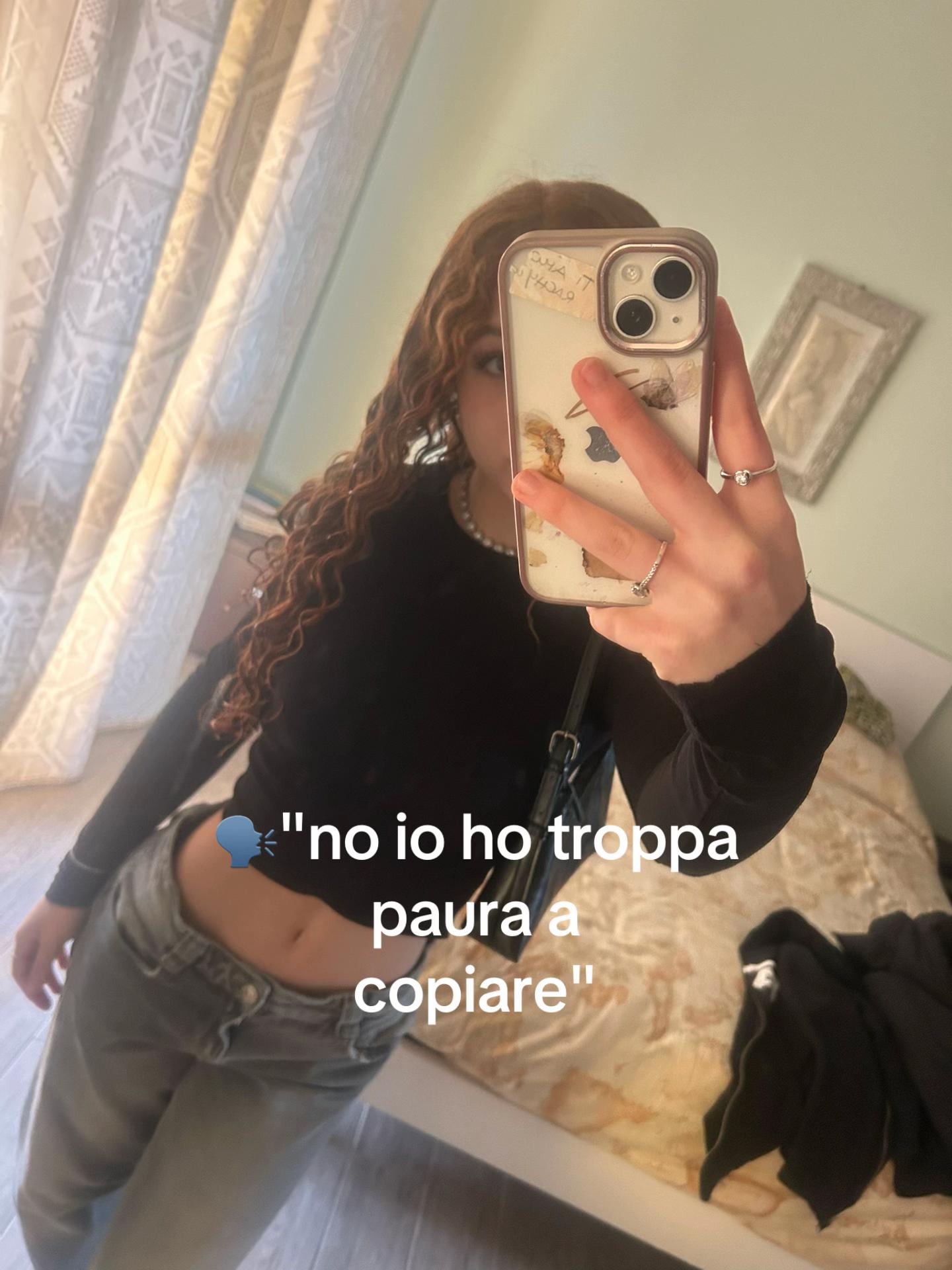 @𝓇𝒶𝒸𝒽𝓎