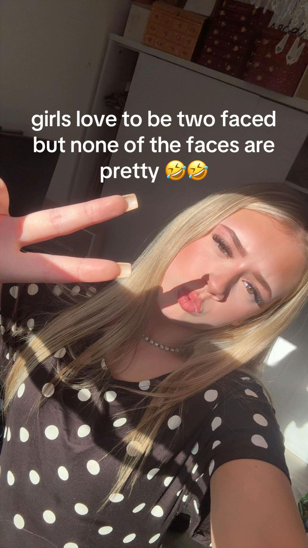 @𝐁𝐫𝐨𝐨𝐤𝐞