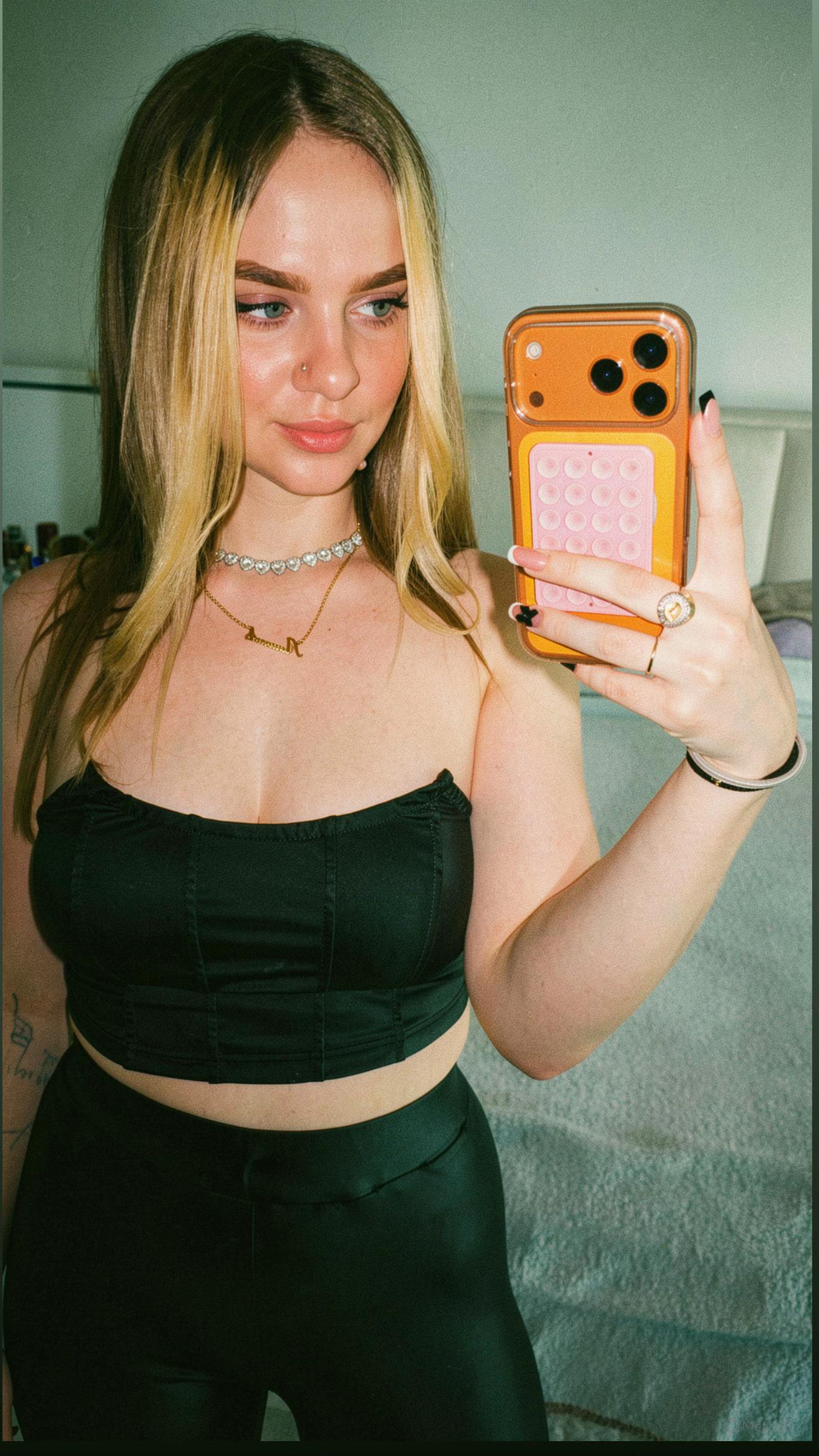 @Mādalina