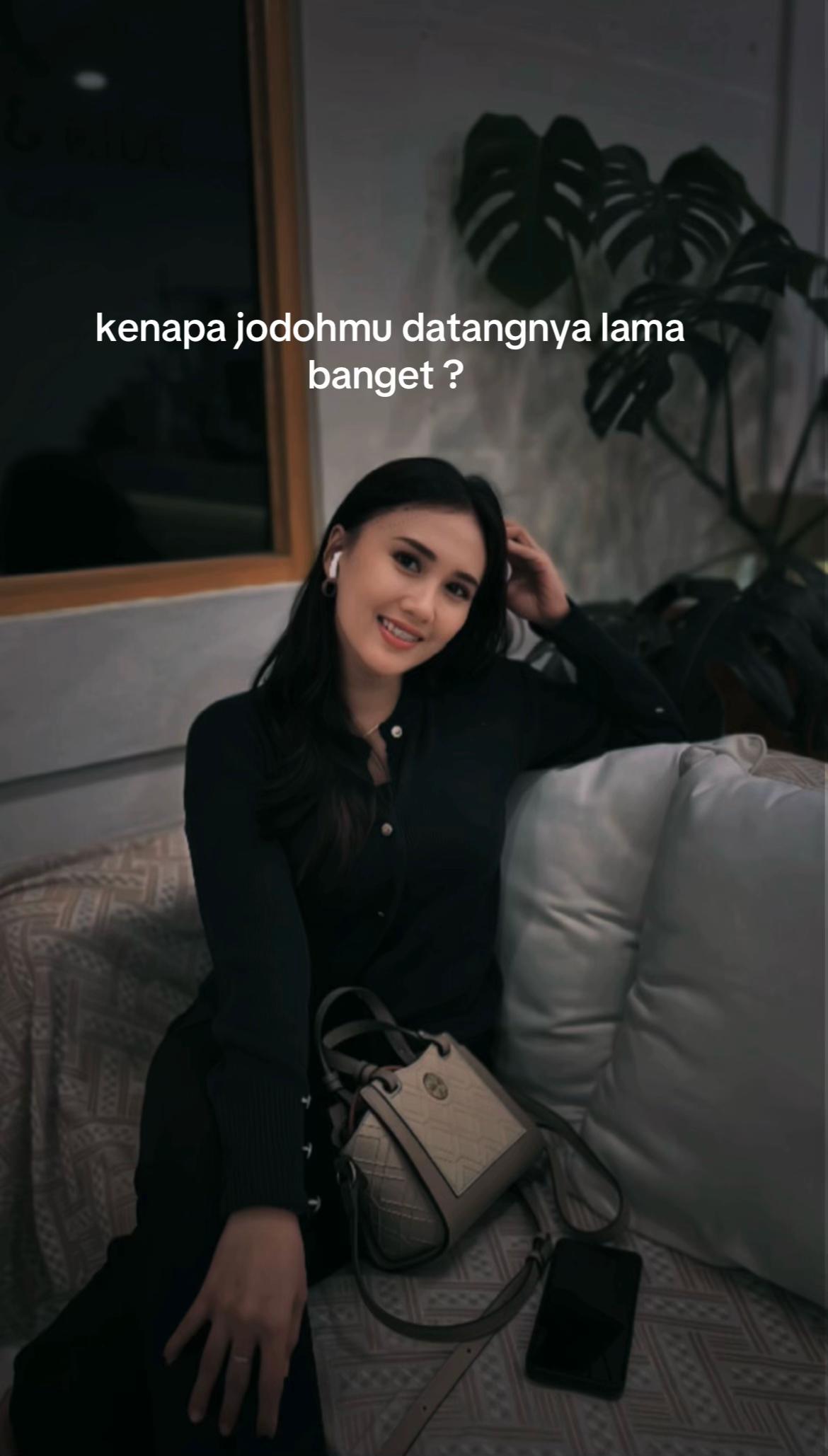 @Harta, Tahta, Anak Pertama