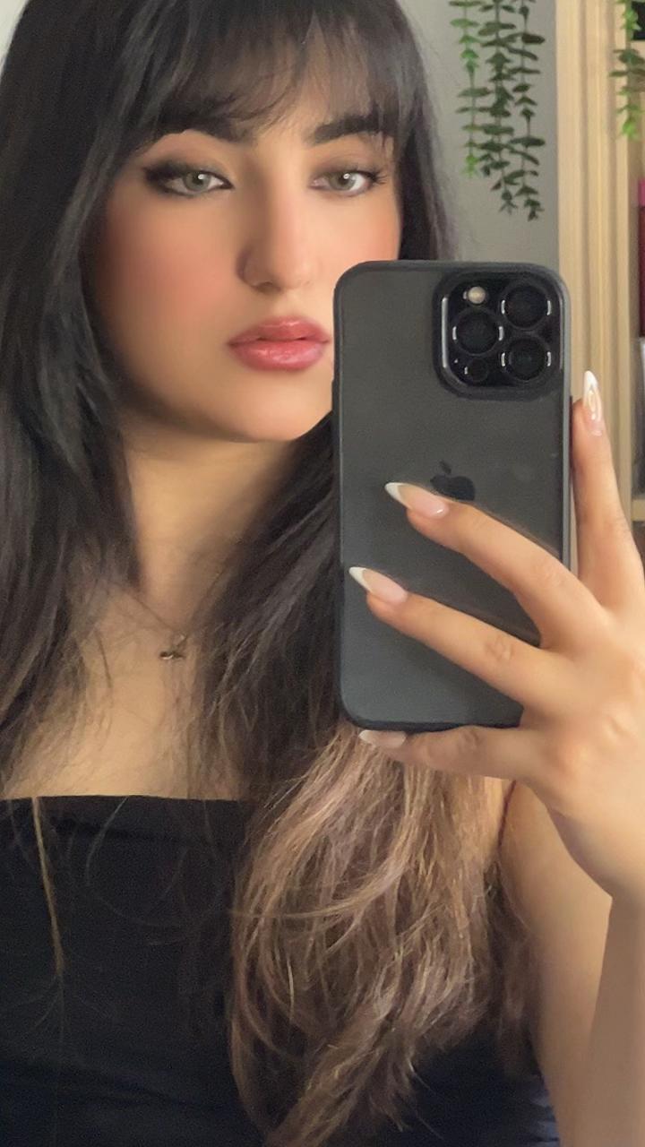 @Anita Taleghan