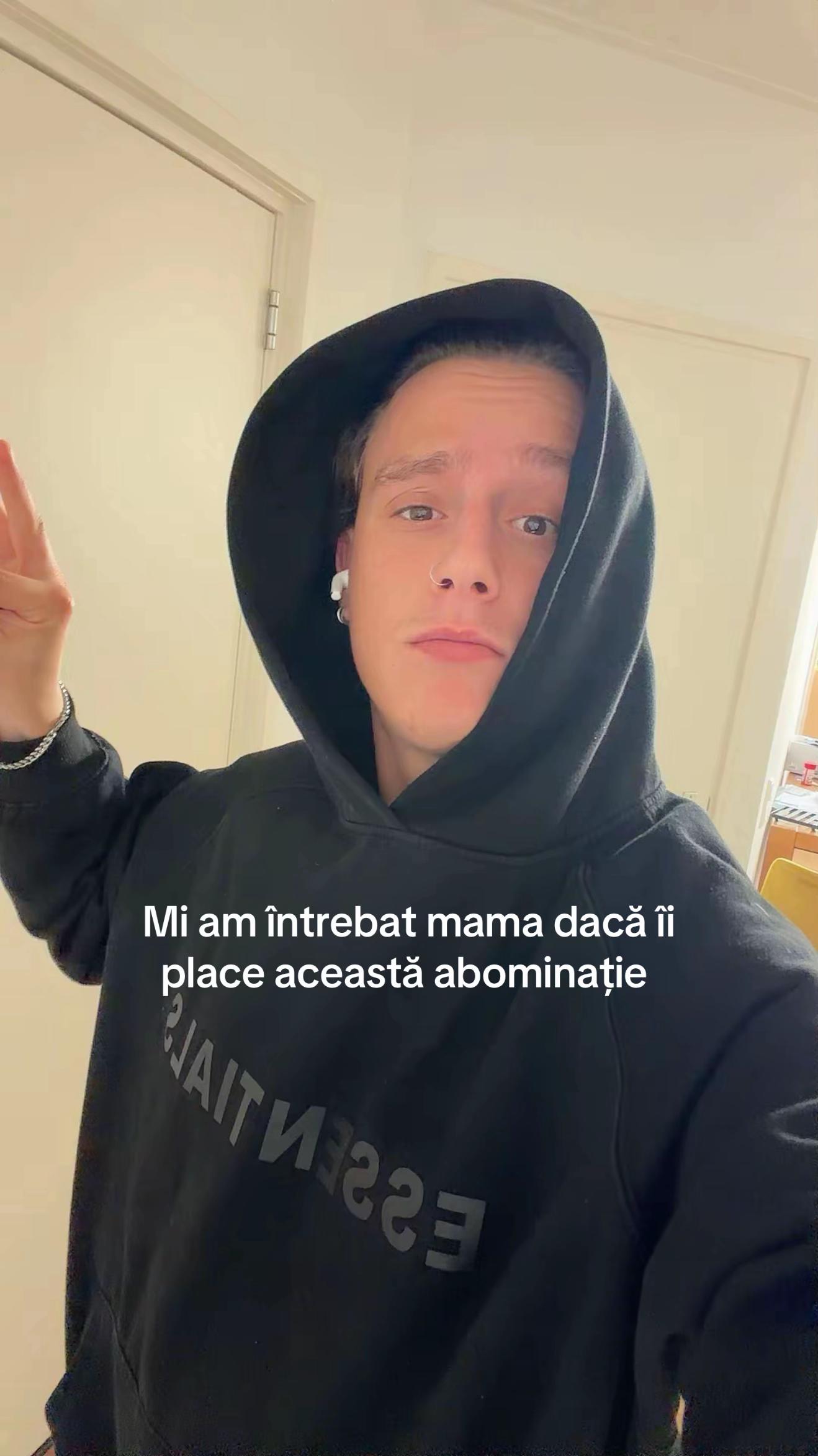 @Leo