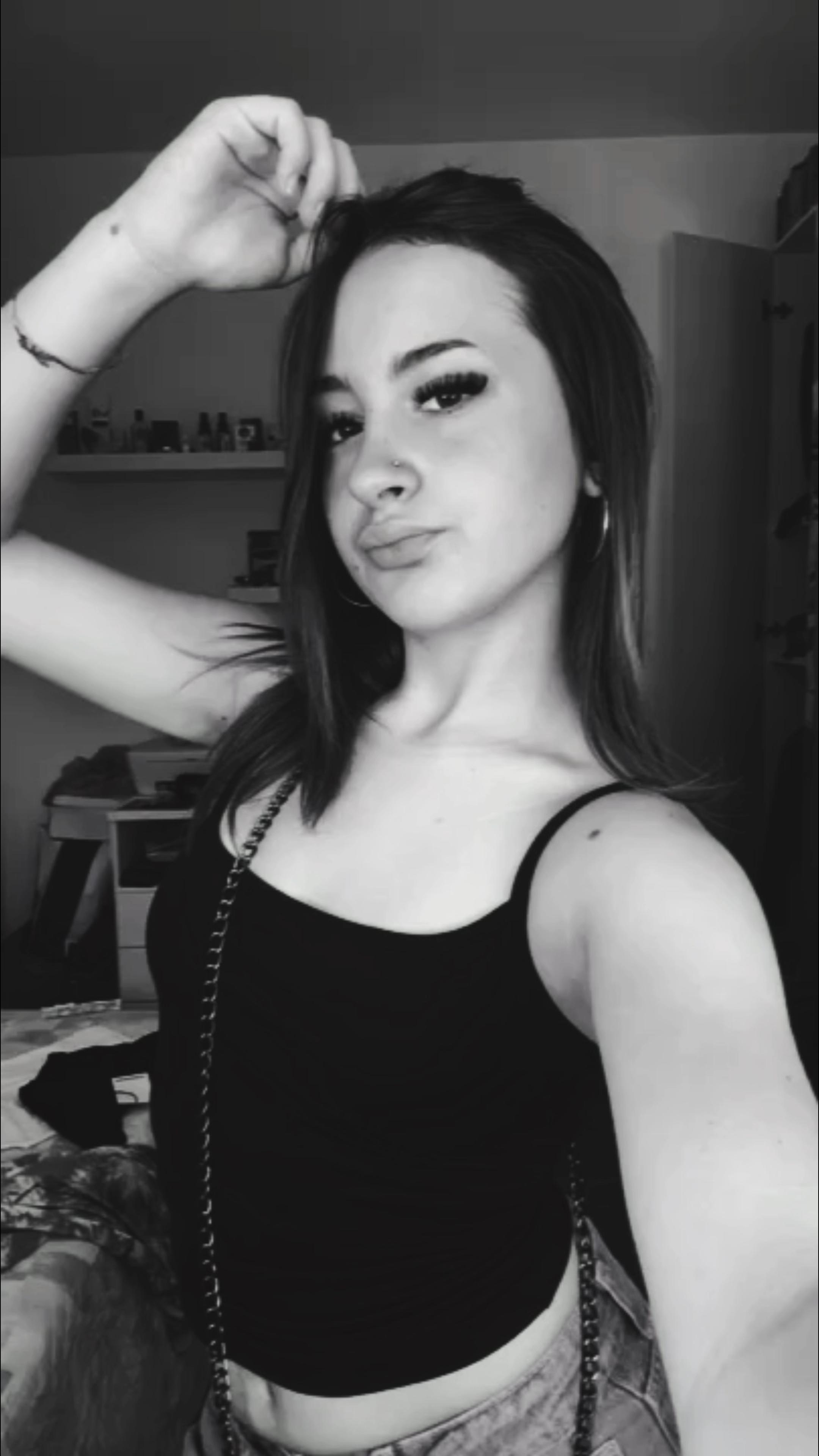 @⚜️𝕰𝖑𝖊𝖓𝖆⚜️
