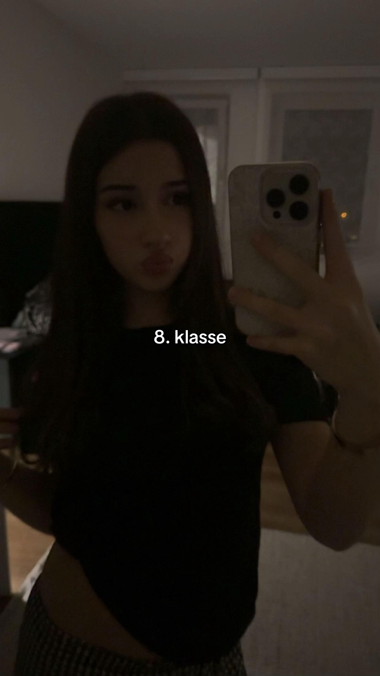 @𝐒𝐢𝐦𝐬𝐢