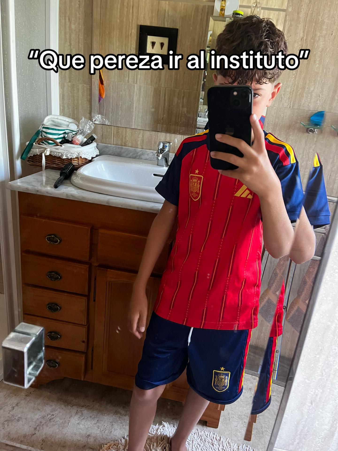 @danii👻👻