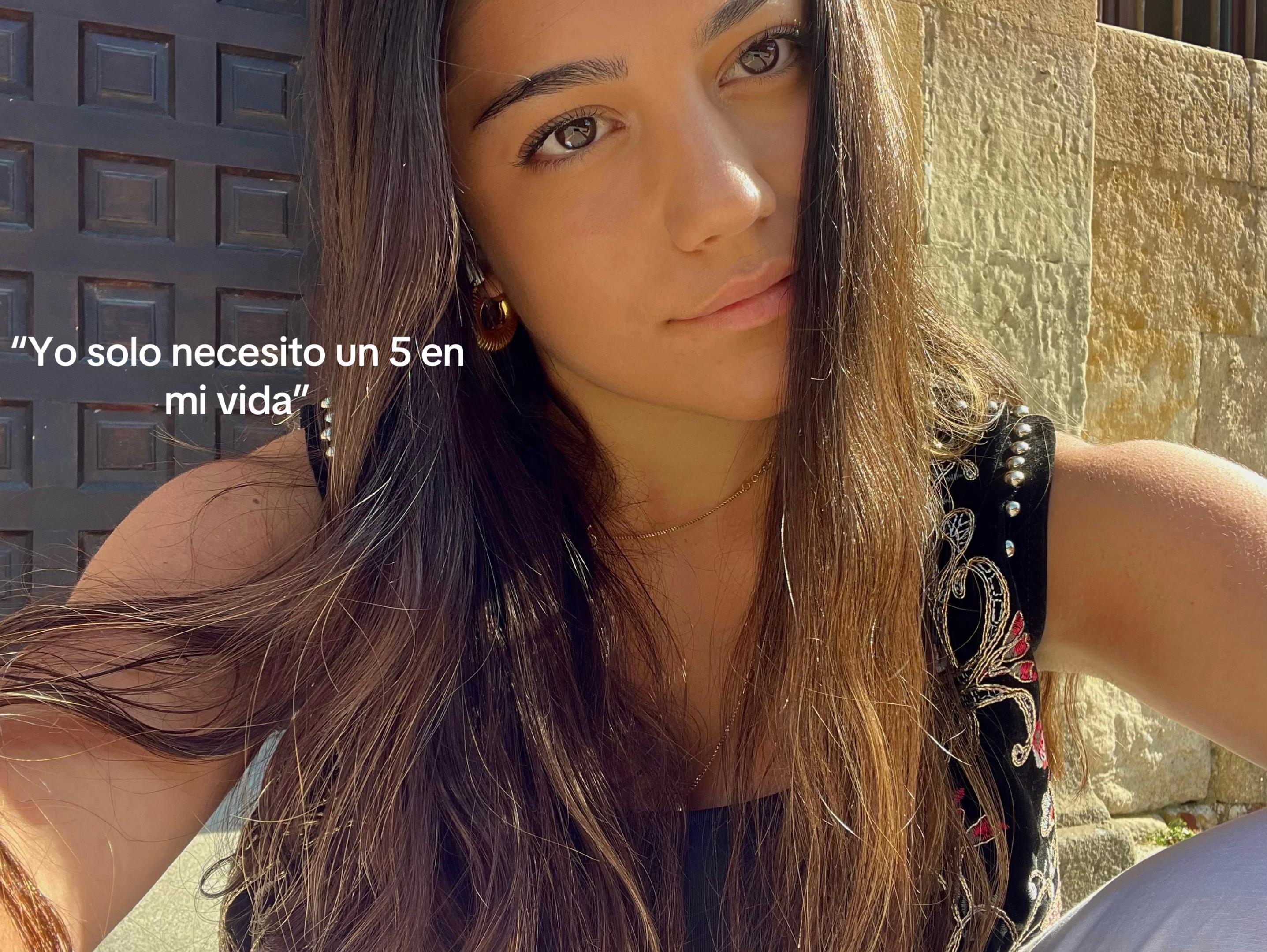 @sofisee_