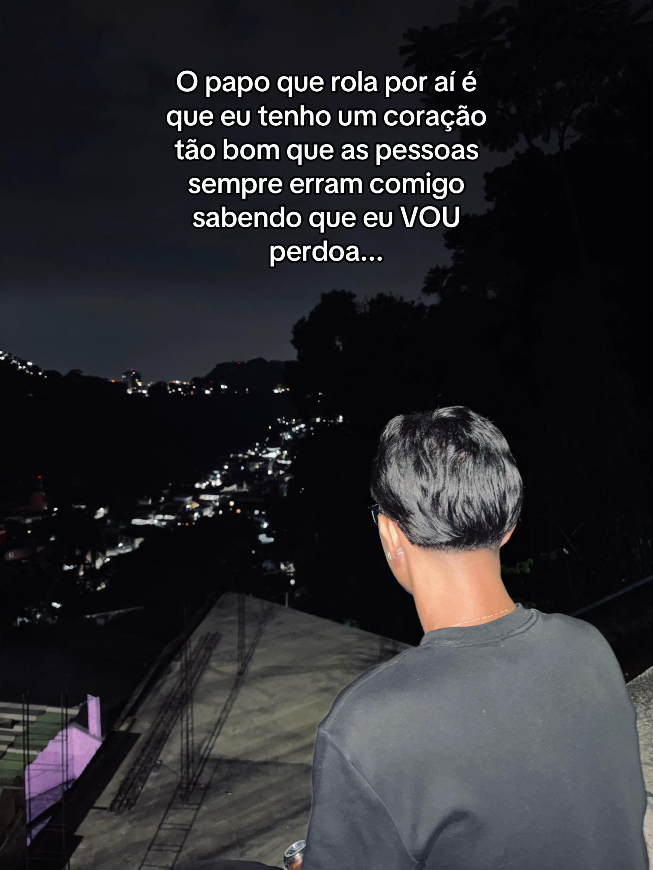 @&Eacute; o Th