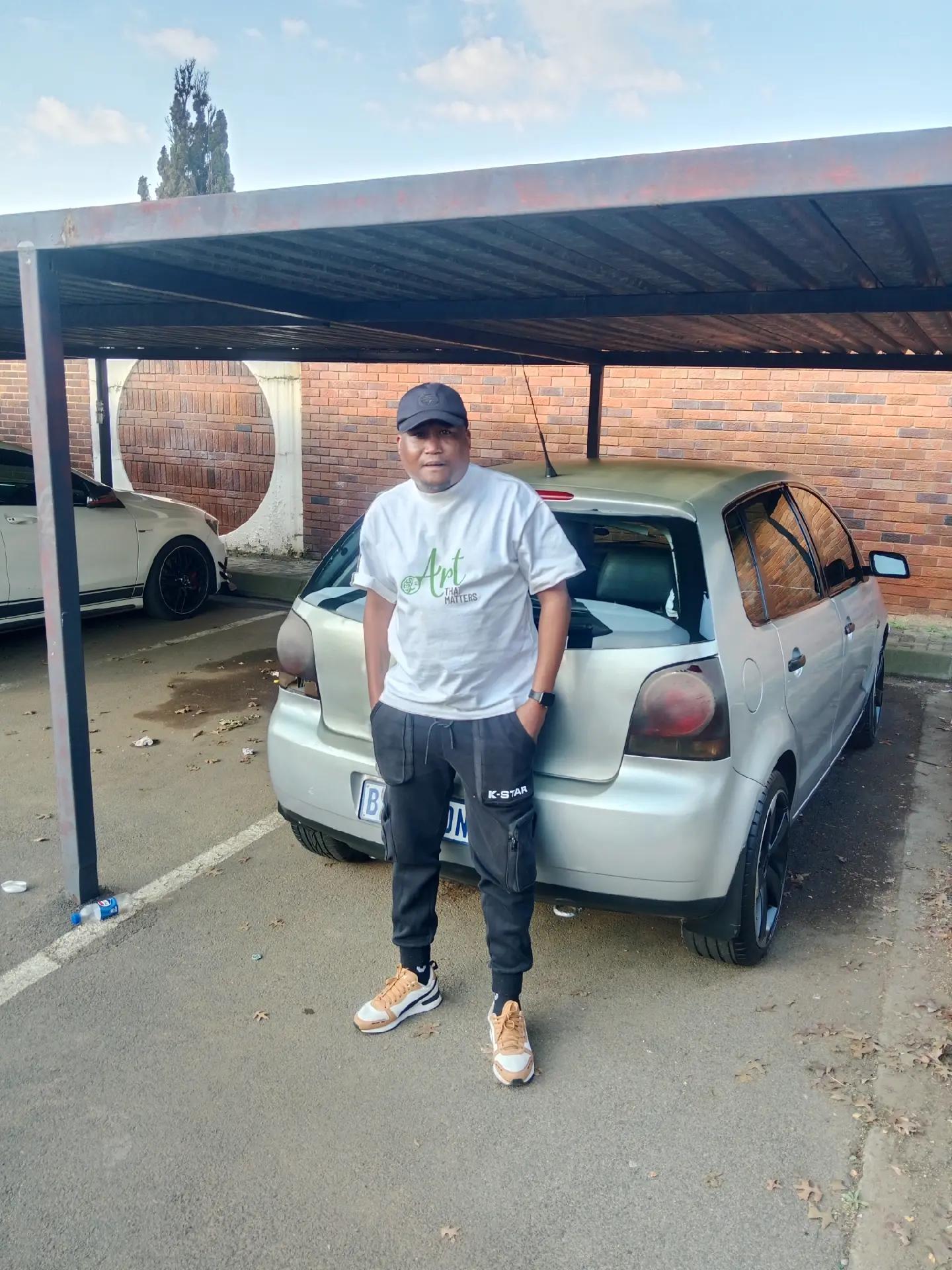 @siyabongacedrictw