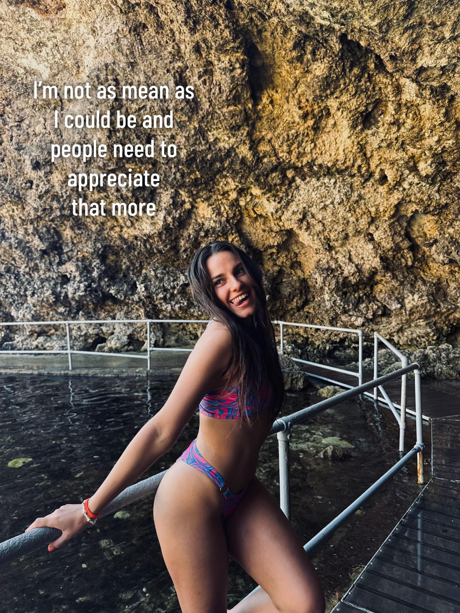@catrinel_iacob