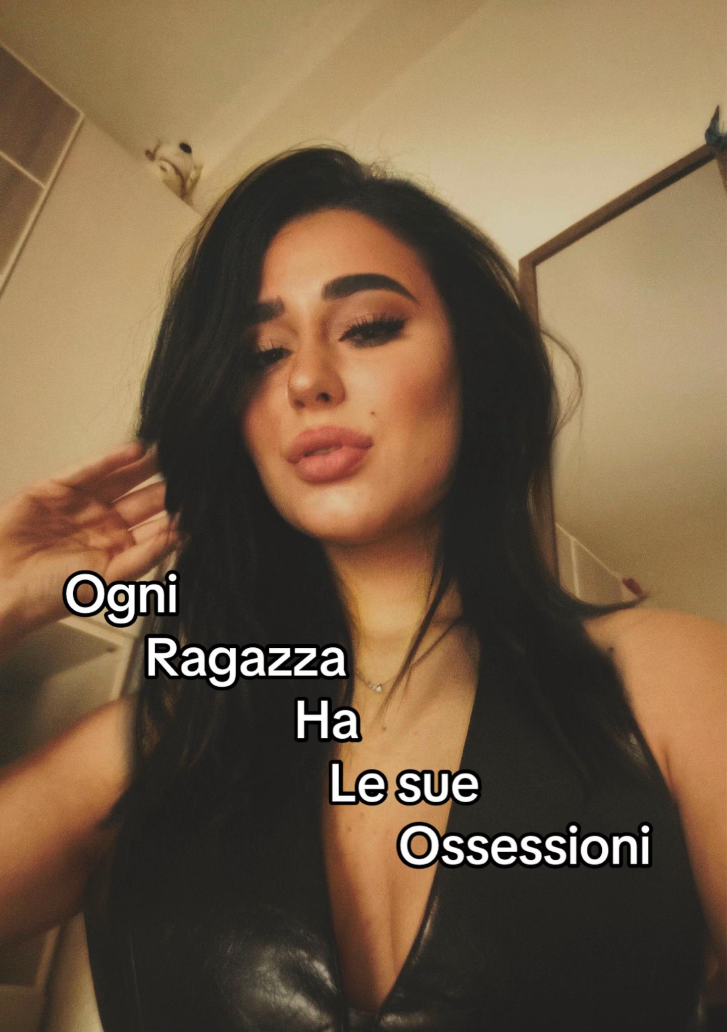 @Rosy🪩⭐️🦩