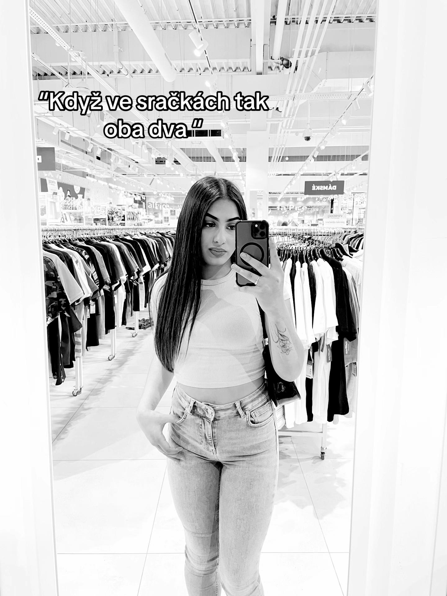 @Domina🤍