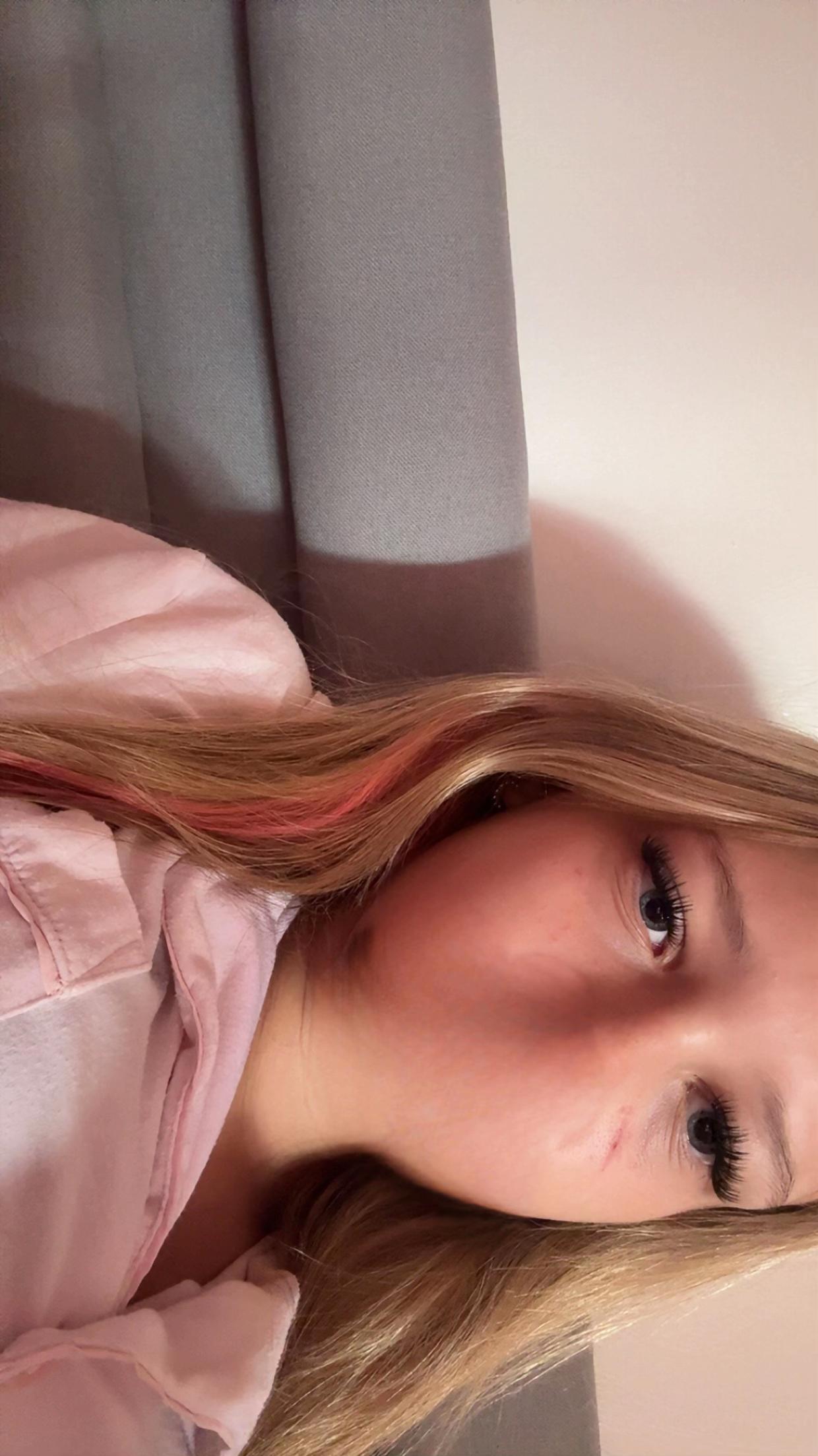 @𝒯ℴ𝓃🤍