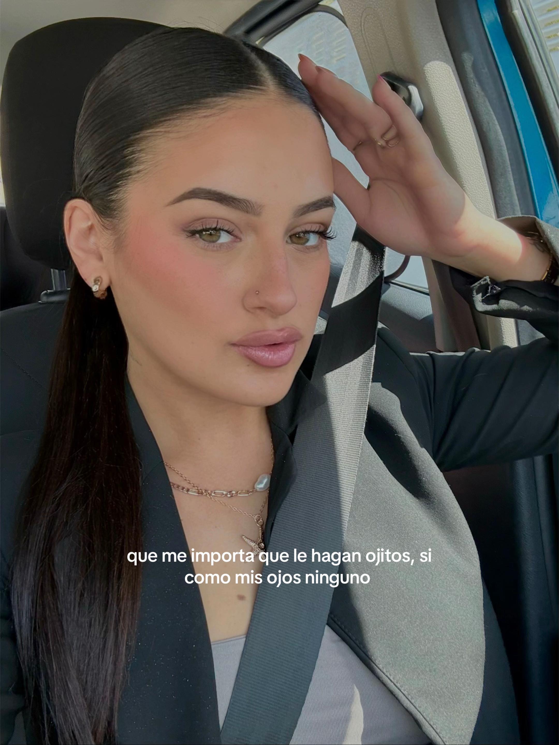 @seleenapereezz