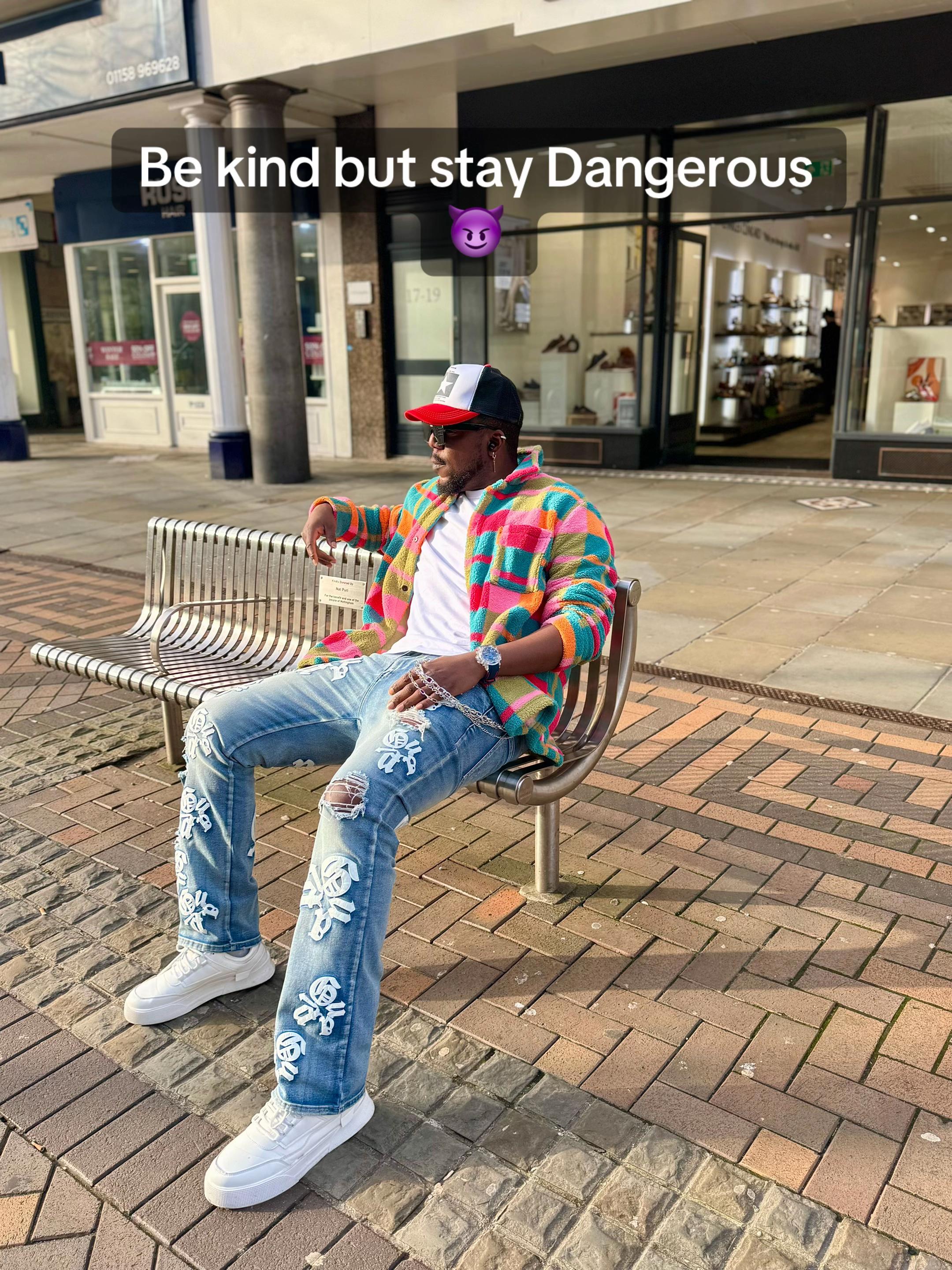 @CORPORATE_RASCAL 👽