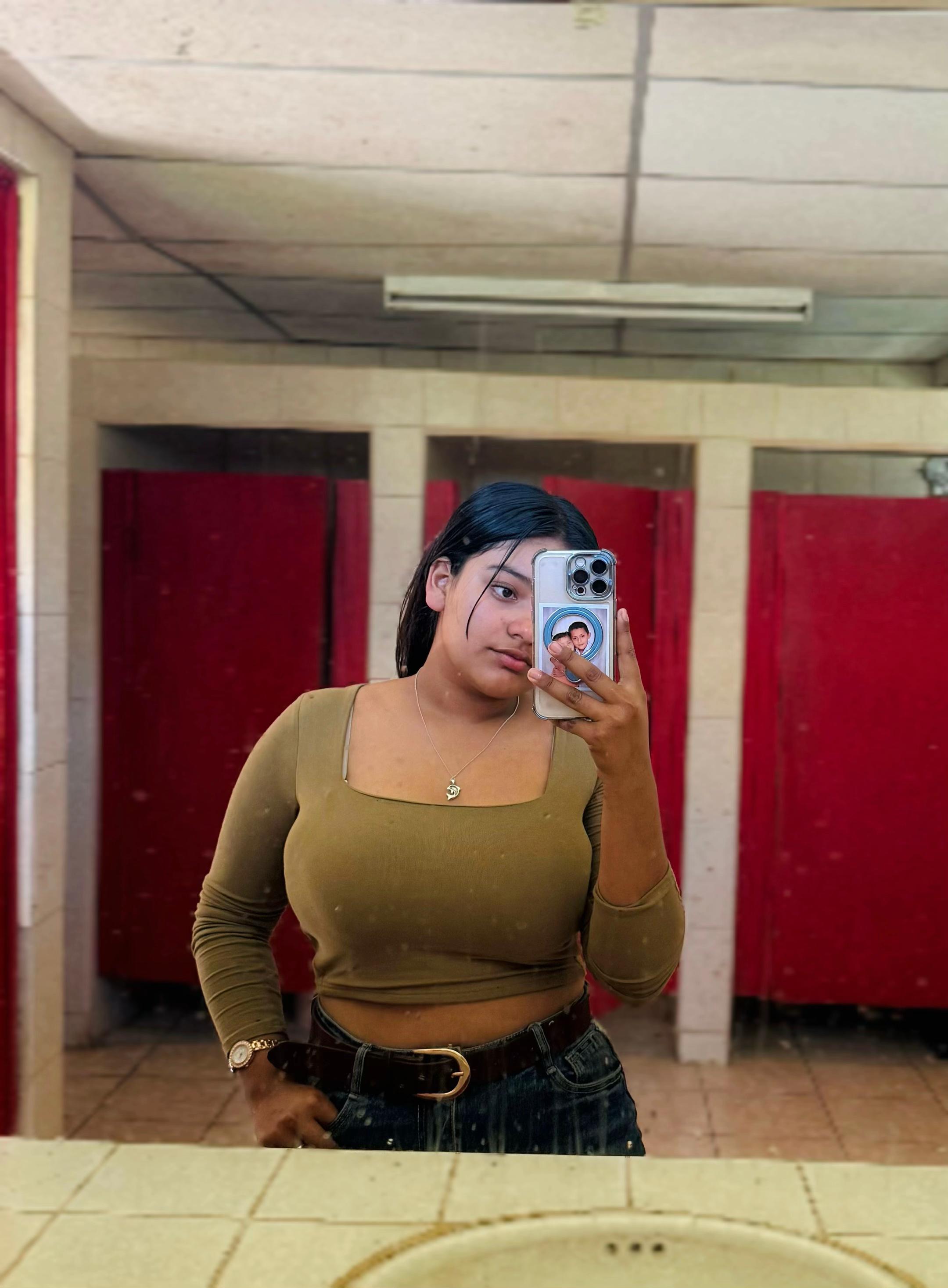 @Alondra cg.🍒🌸
