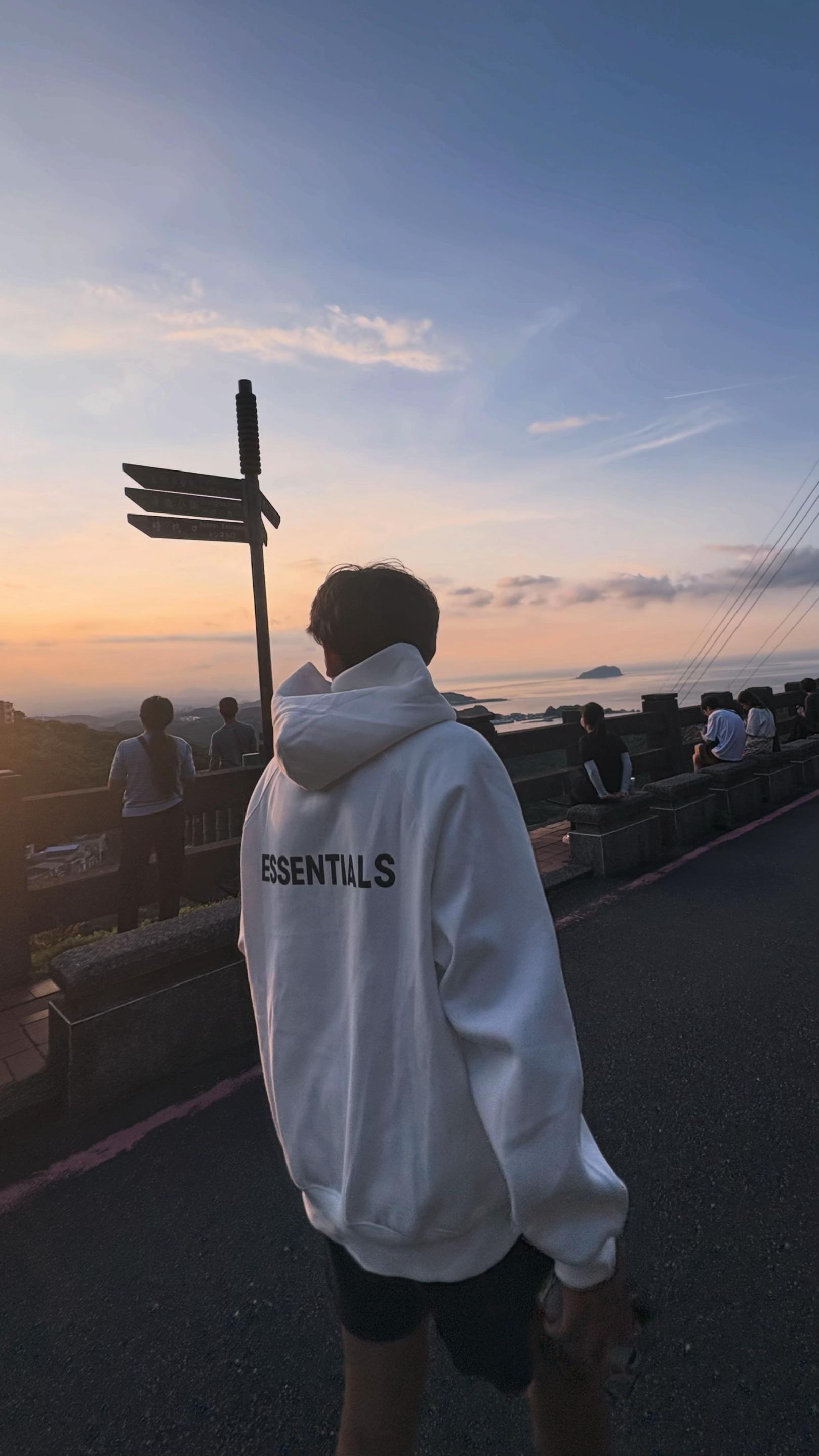 @吴