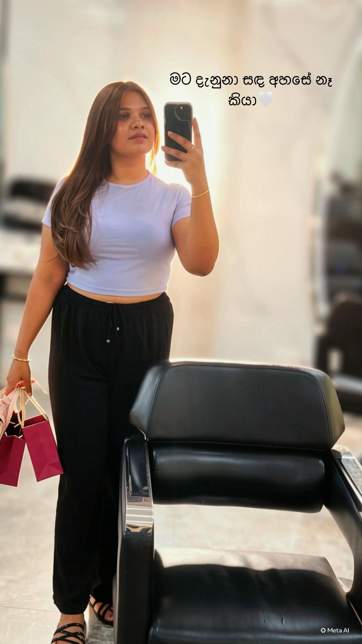 @Diwyanjali 🍂🤎